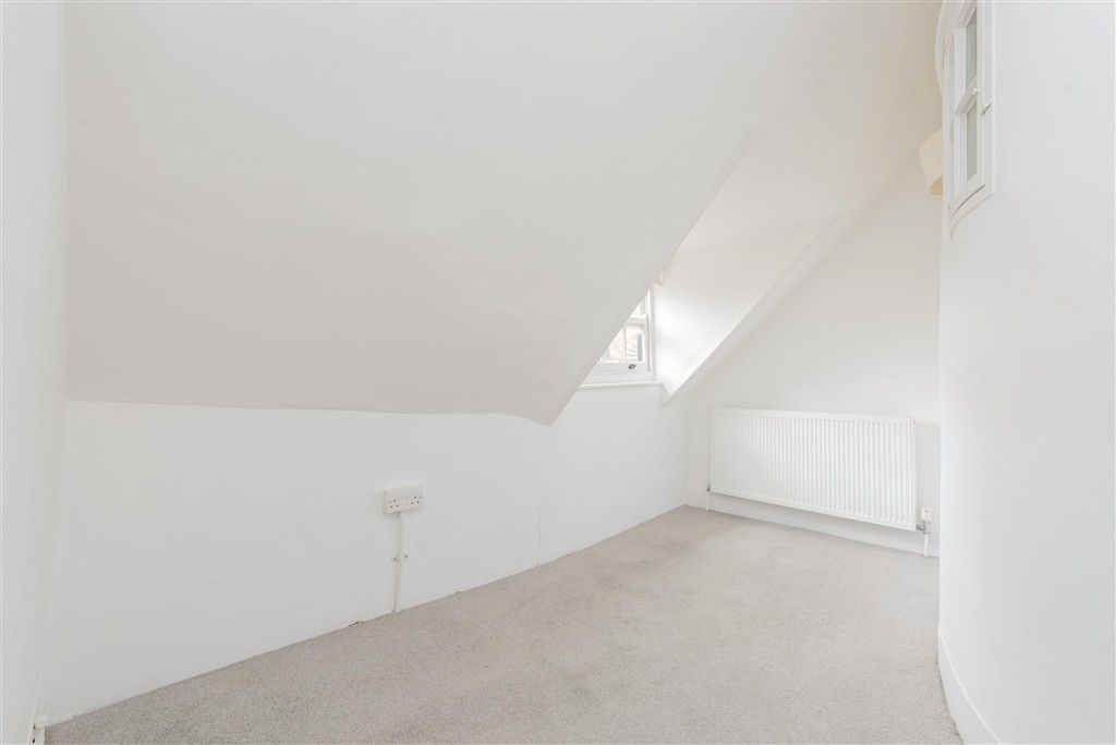Additional image 11 of 4 bed maisonette for saleEastgate Terrace, Rochester, Kent ME1