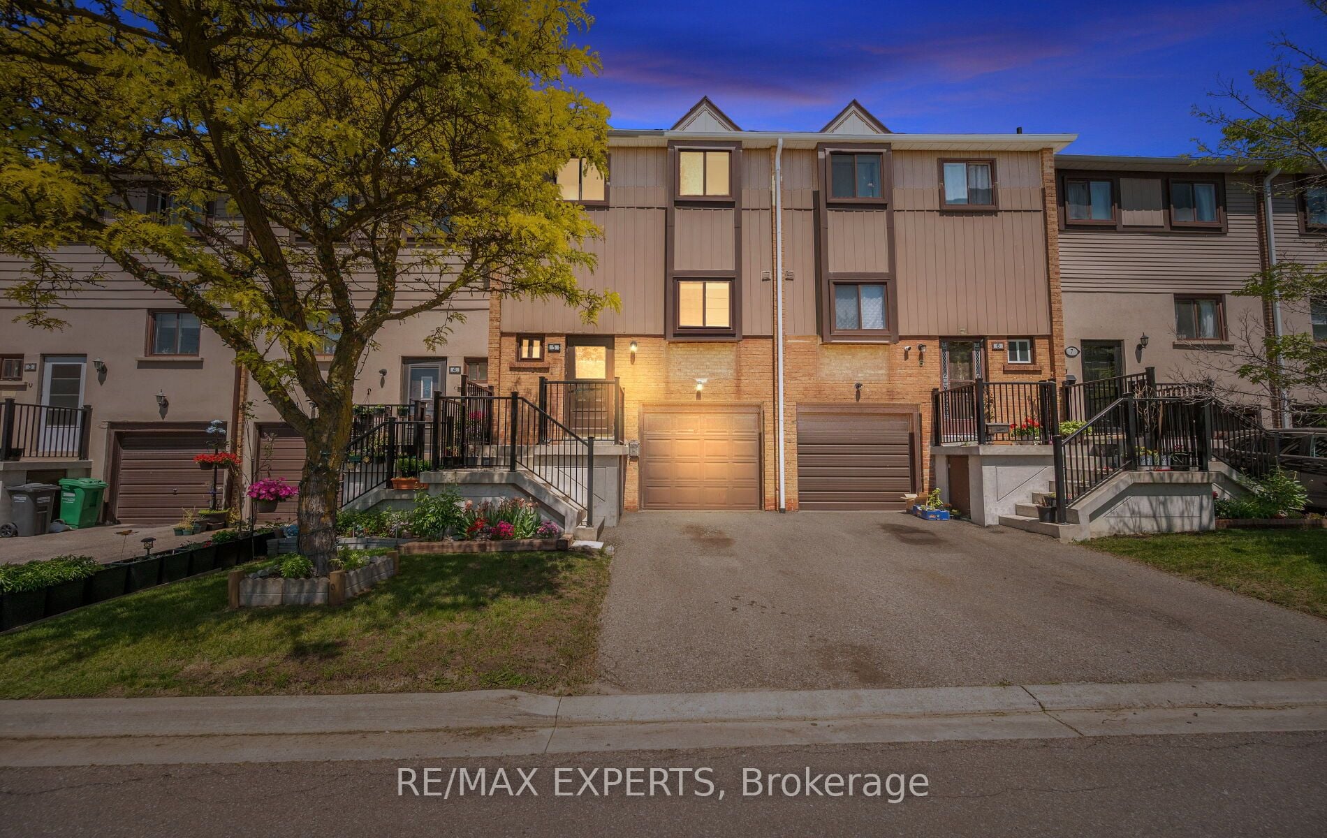 Additional image 3 of 5 Moregate Crescent, Brampton, ON, L6S 3K9