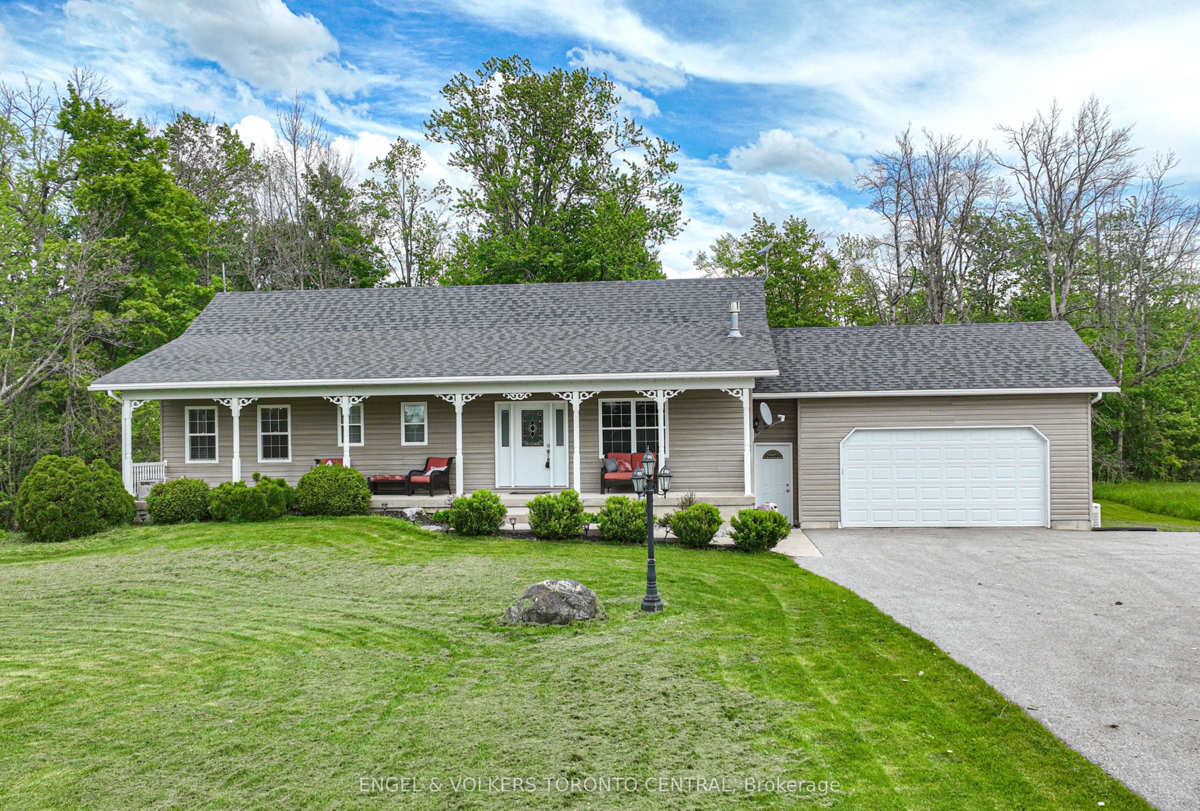 3516 Kirkfield Road, Kawartha Lakes, ON, L0K 1W0