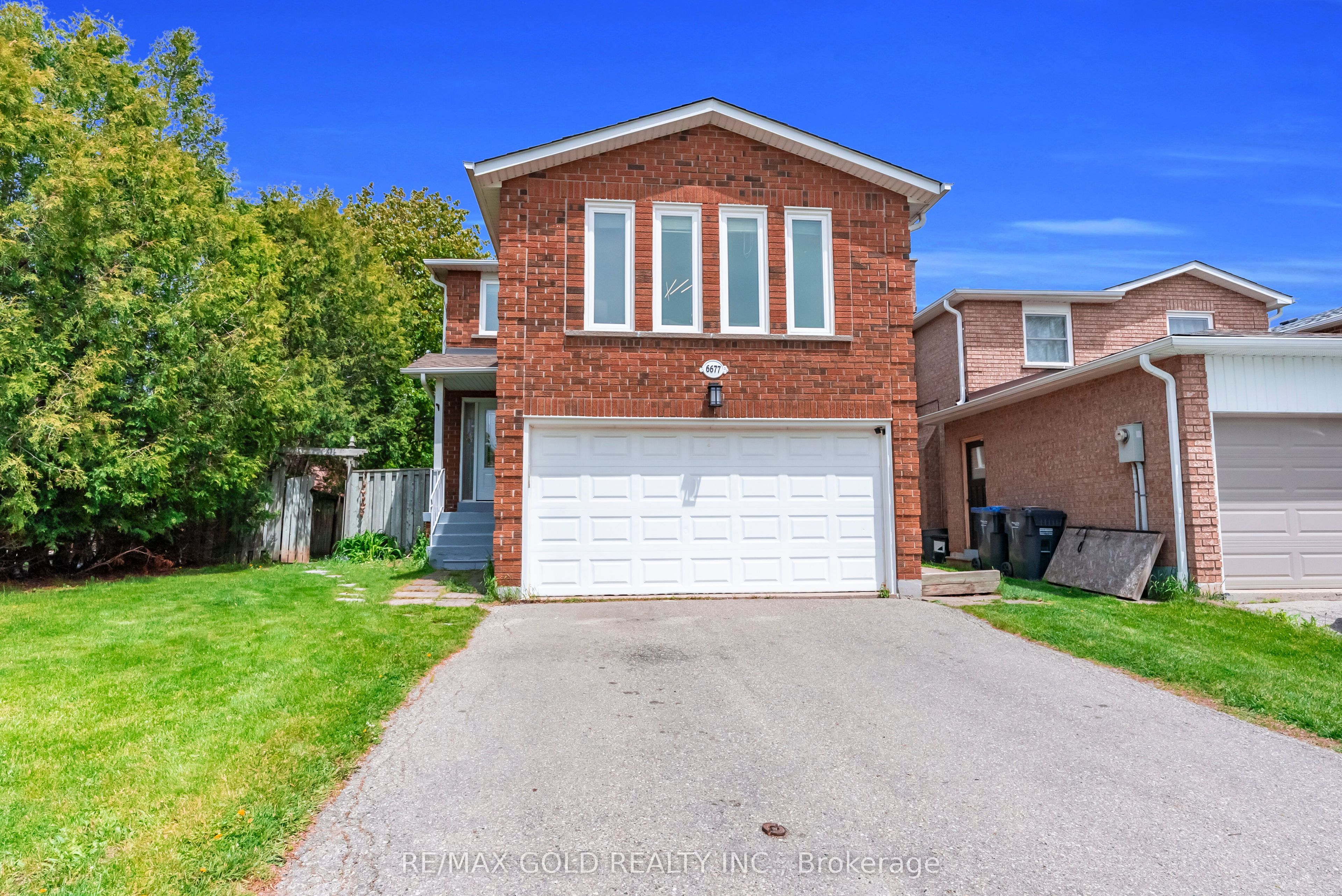 6677 Ganymede Road, Mississauga, ON, L5N 4V3