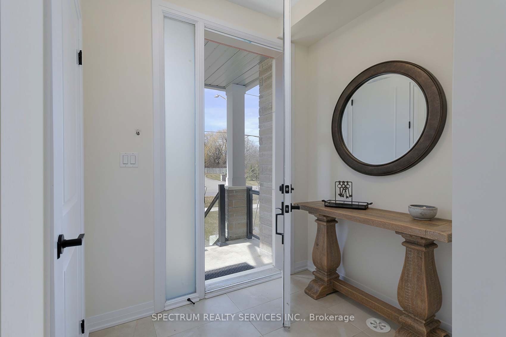 176 De La Roche Drive, Vaughan, ON, L4H 5G4 photo 5