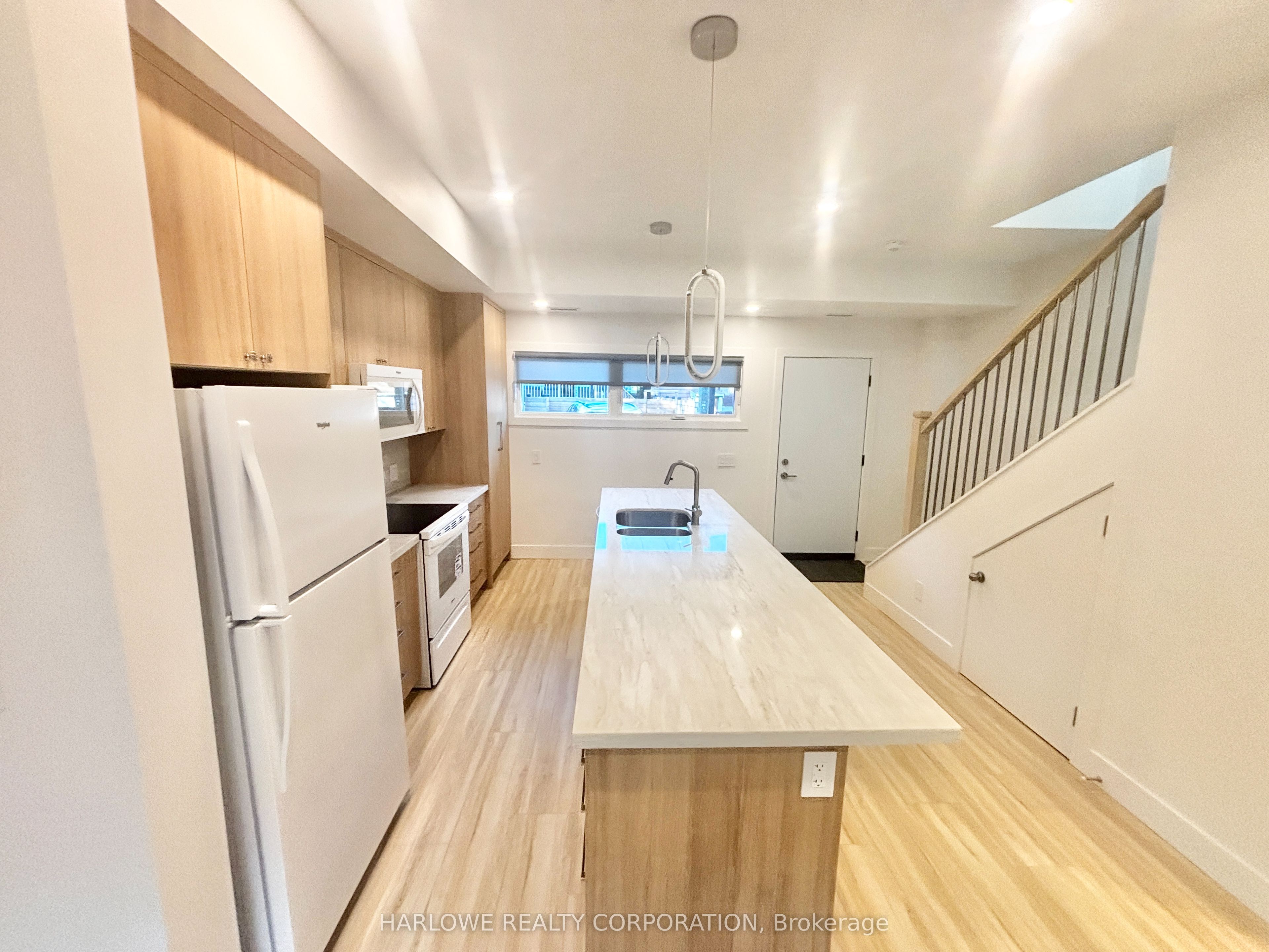 Additional image 3 of 61 Gilmour Avenue, Toronto, ON, M6P 3A8