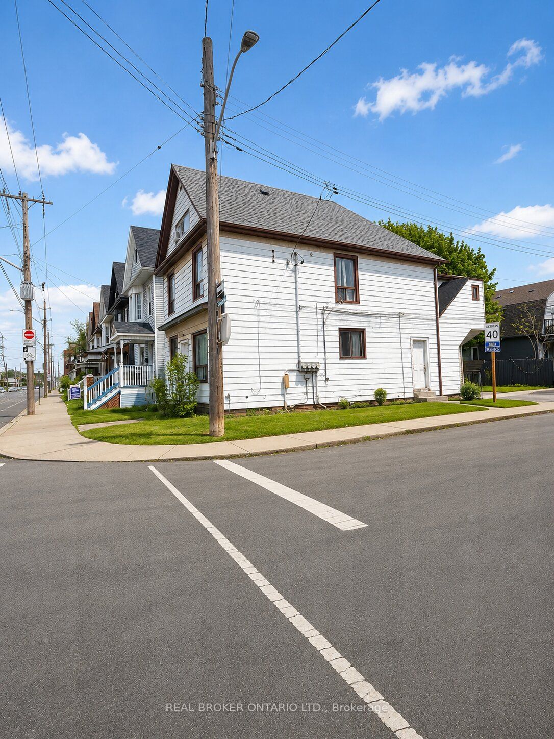 518 Cannon Street E, Hamilton, ON, L8L 2E8 photo 3