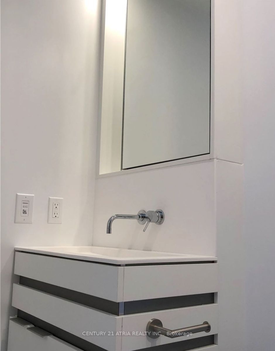 Additional image 3 of 4708-197 Yonge Street, Toronto, ON, M5B 1M4