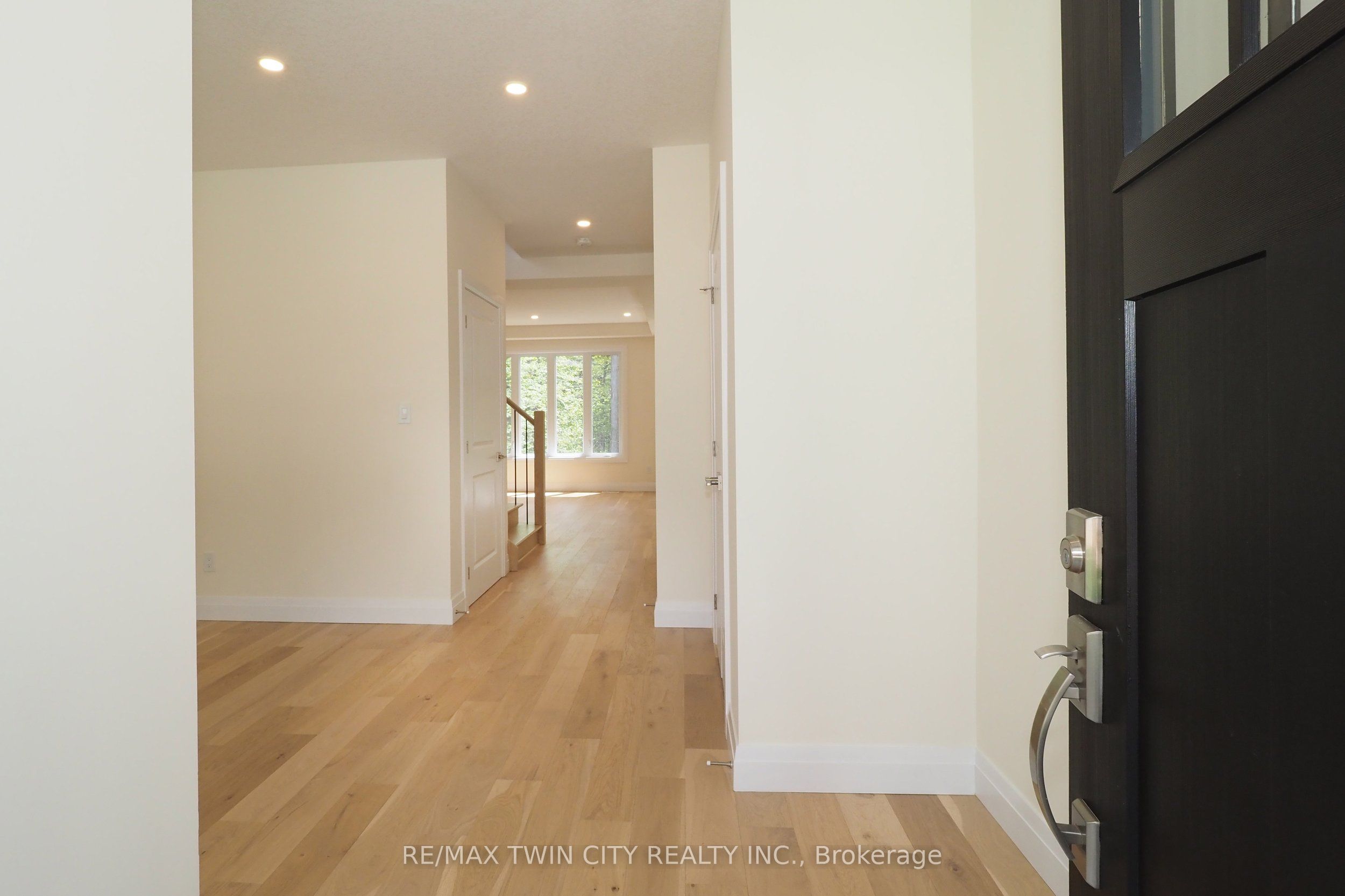 220 Jeffrey Place, Kitchener, ON, N2C 2T7 photo 4
