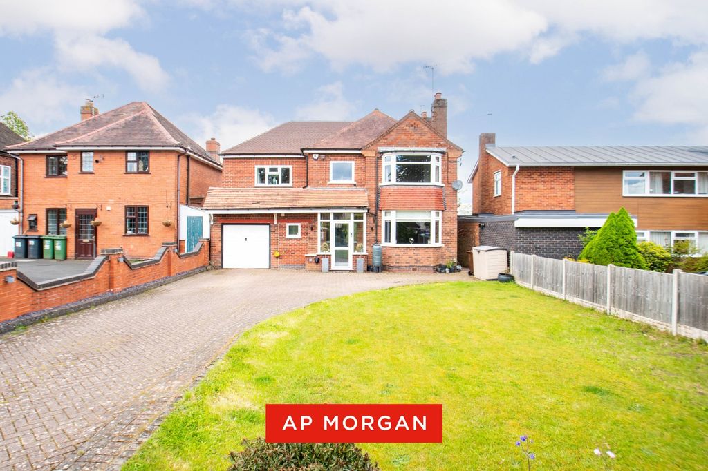 4 bed detached house for saleFeckenham Road, Headless Cross, Redditch, Worcestershire B97