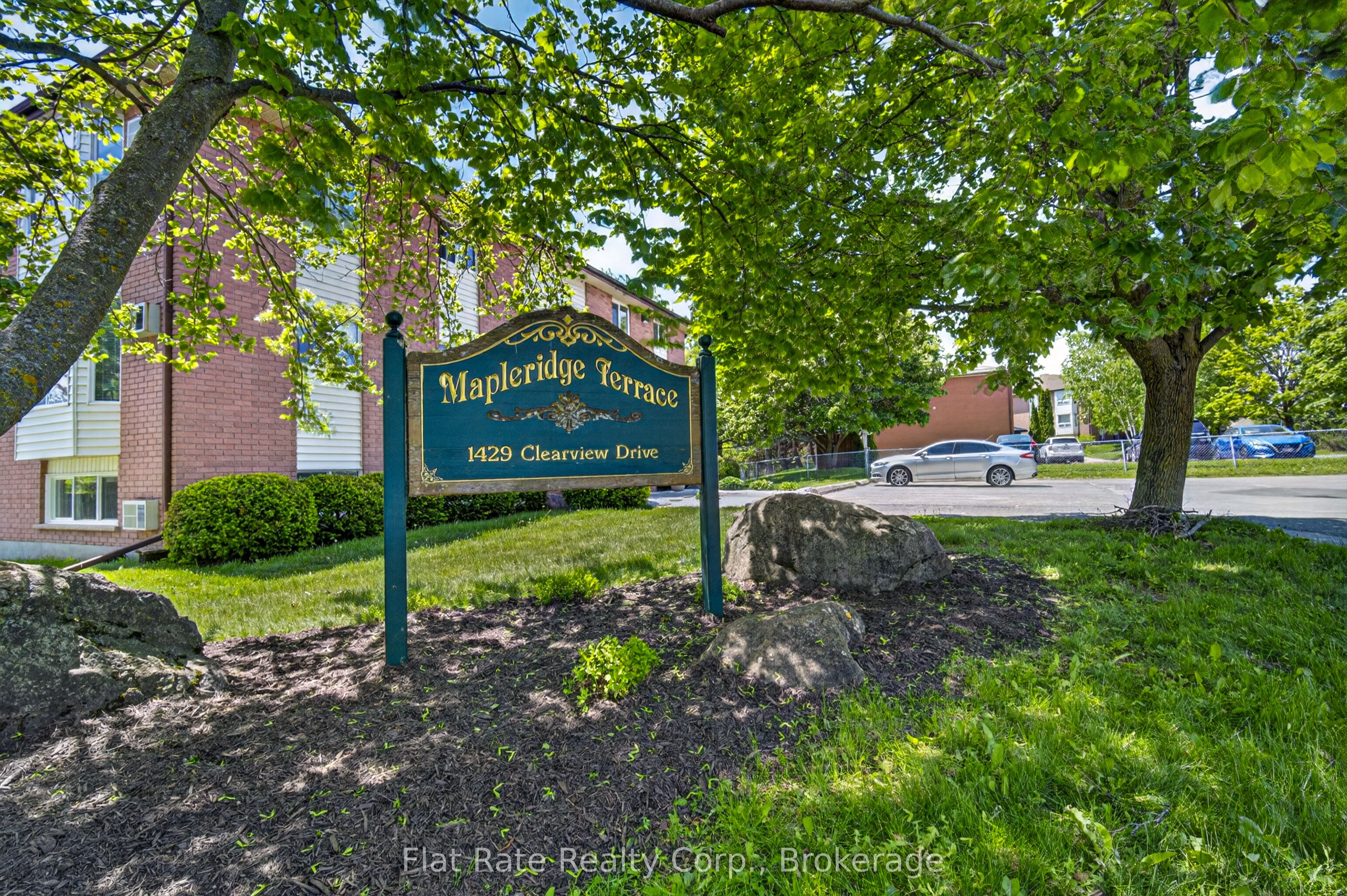 101-1429 Clearview Drive, Peterborough, ON, K9K 1X8