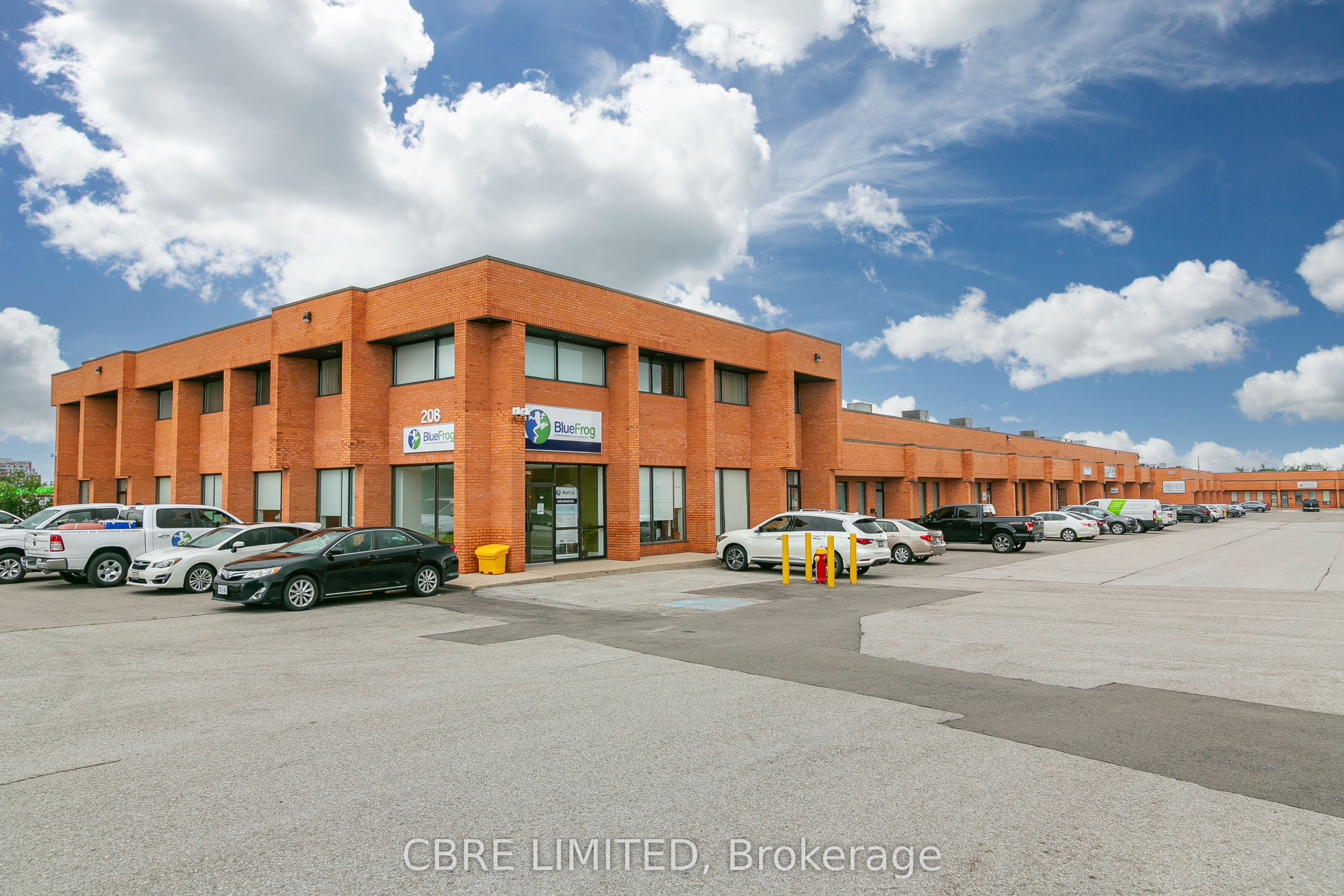 203-204-208 Wyecroft Road, Oakville, ON, L6K 3V1