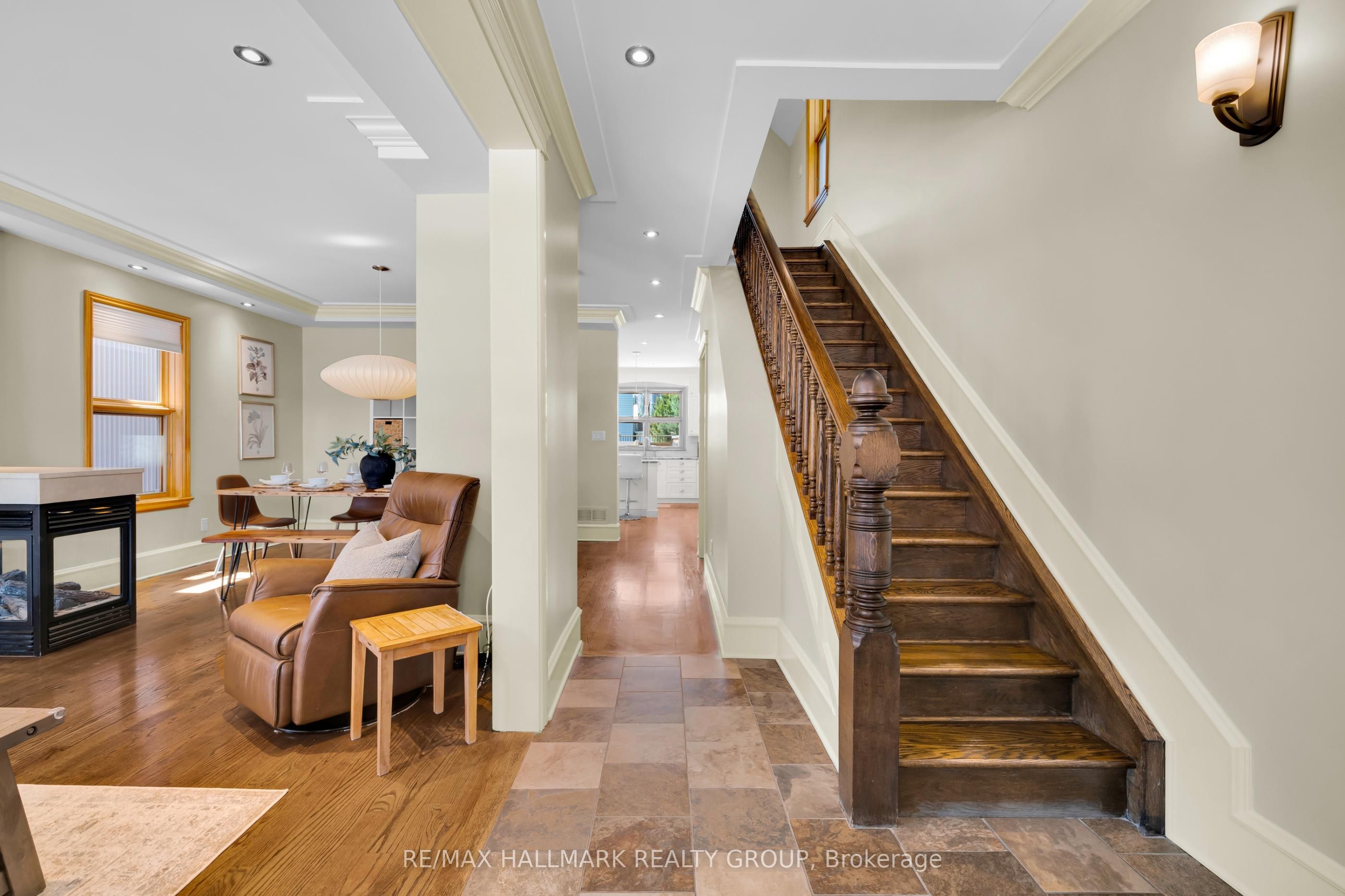 Additional image 4 of 376 Winona Avenue, Ottawa, ON, K1Z 5H7