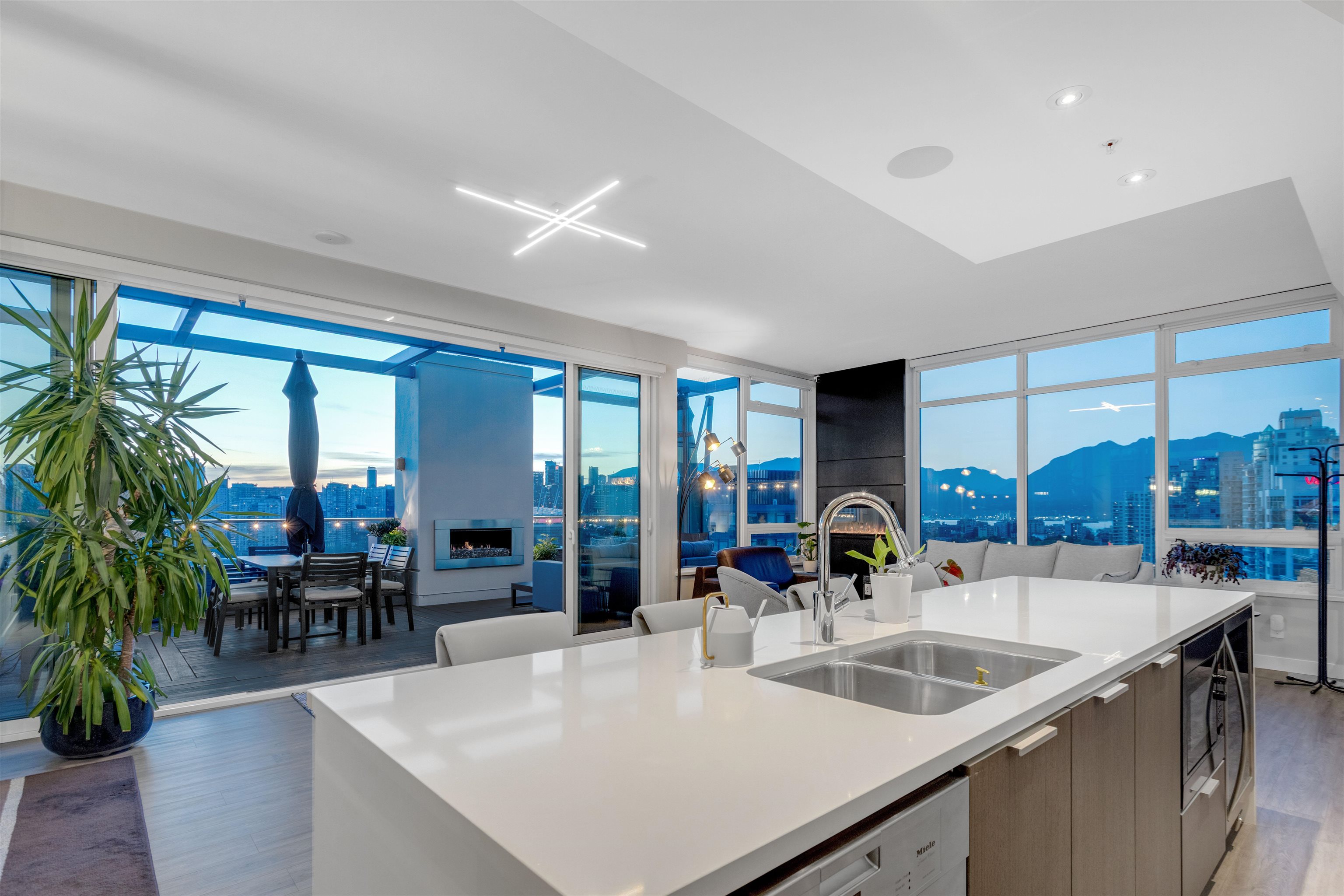 Additional image 2 of 2101-110 Switchmen Street, Vancouver, BC, V6A 0C6