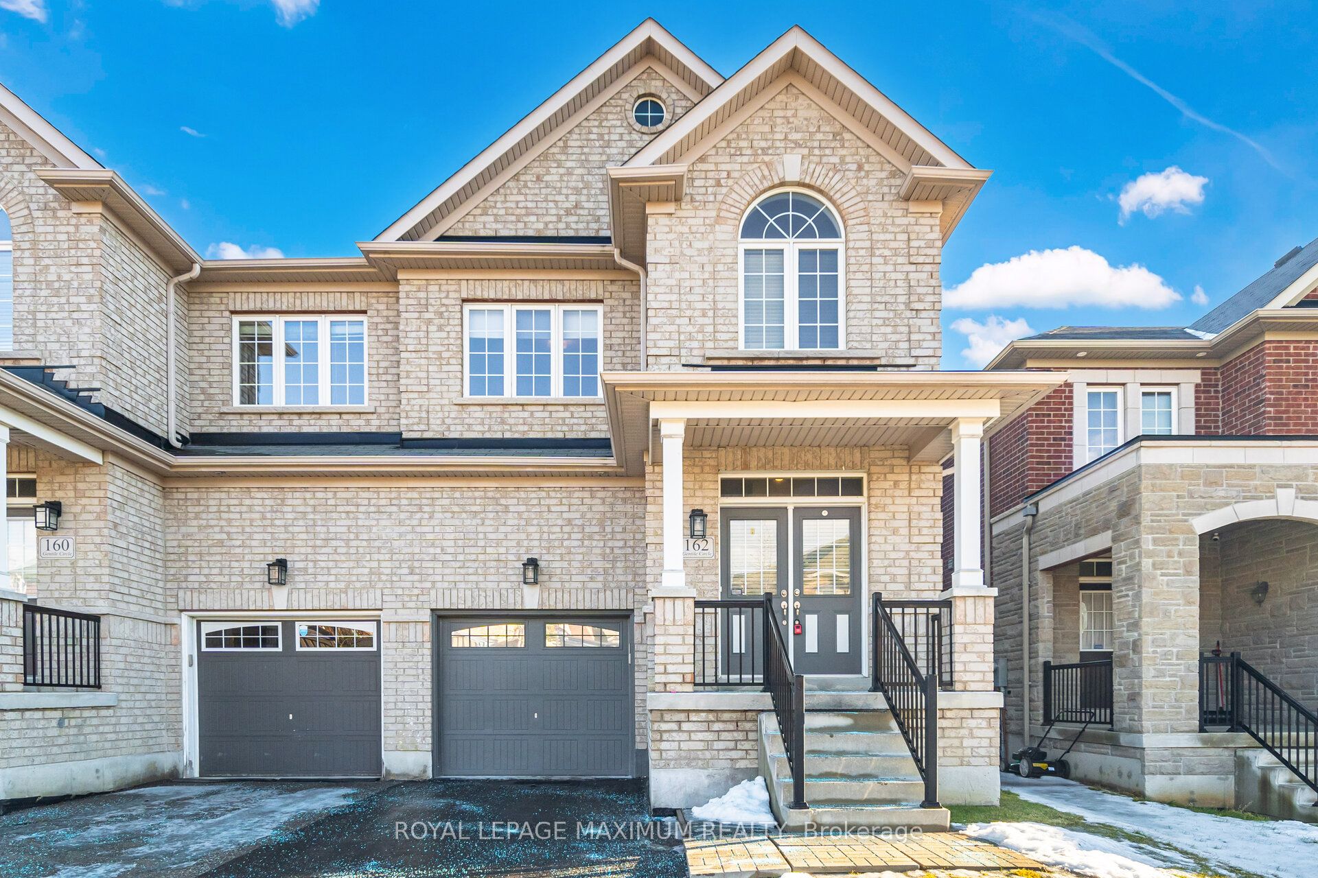 162 Gentile Circle, Vaughan, ON, L4H 1G4