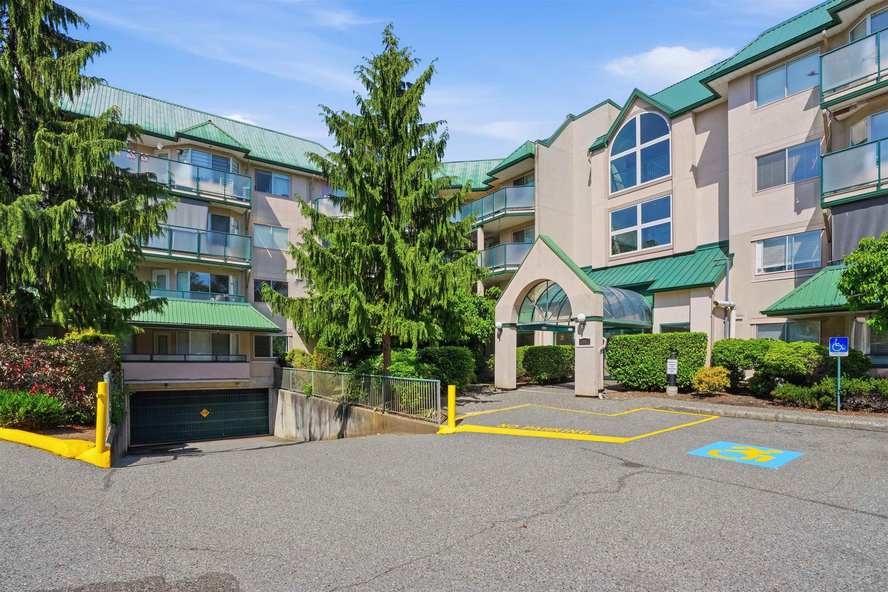 418-2962 Trethewey Street, Abbotsford, BC, V2T 4M3