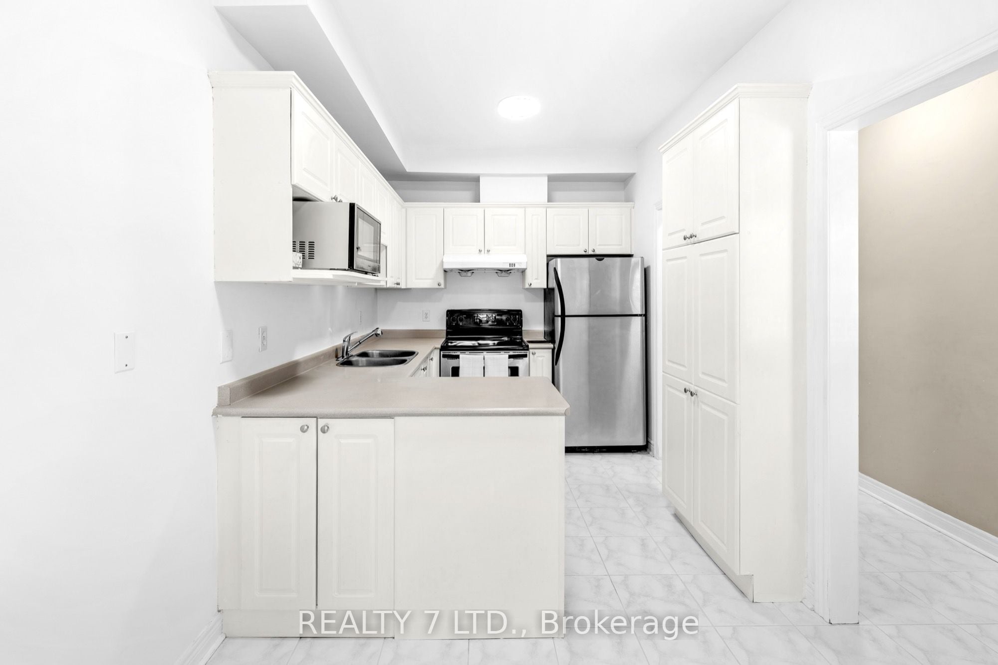 Additional image 6 of 211 Downey Circle, Aurora, ON, L4G 7E8