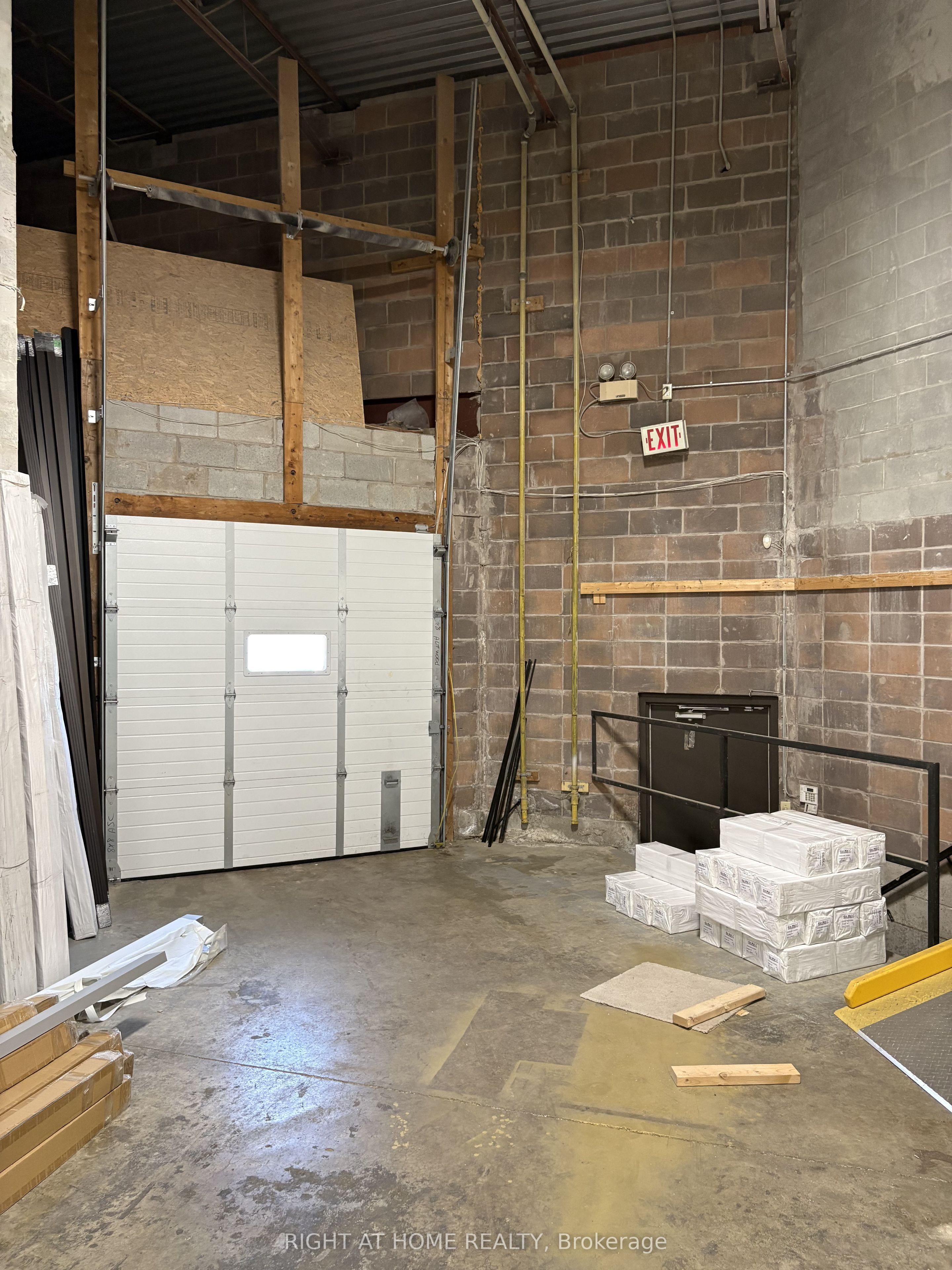Additional image 5 of 4-251 Amber Street, Markham, ON, L3R 3J7