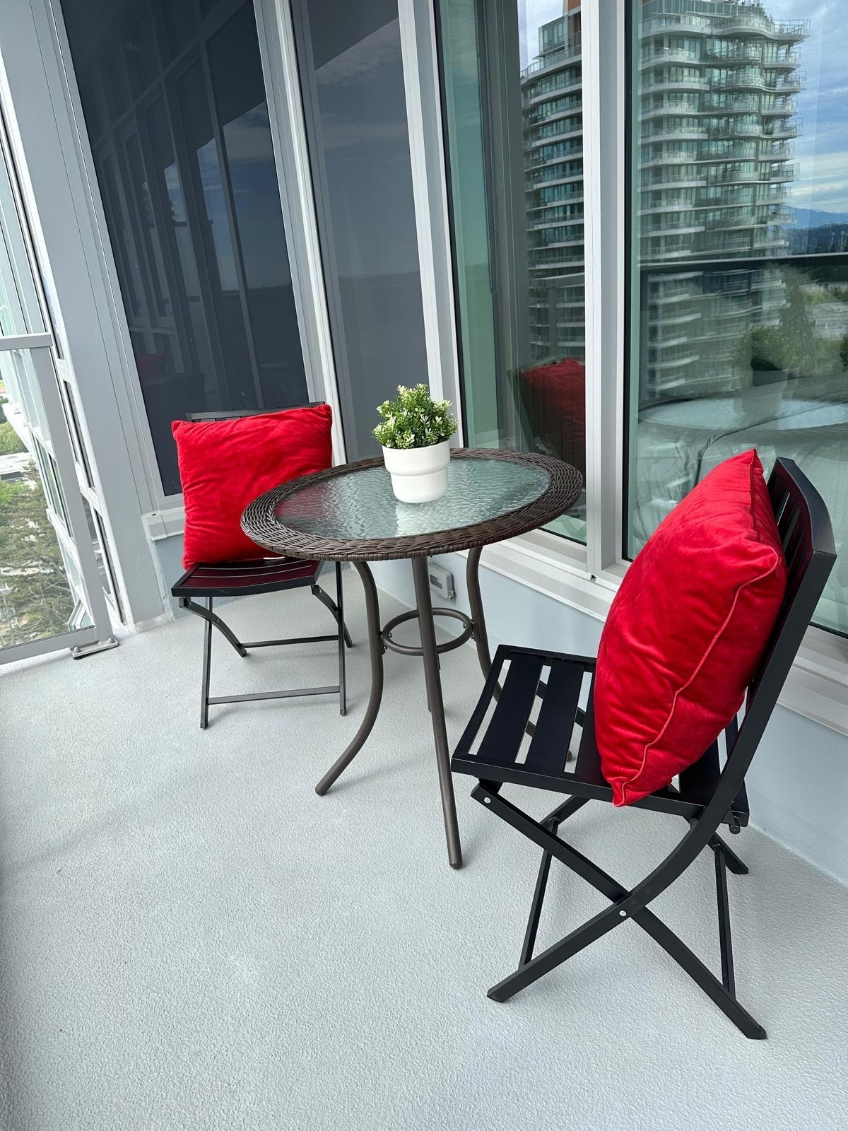 Additional image 4 of 1701-13350 Central Avenue, Surrey, BC, V3T 0S1