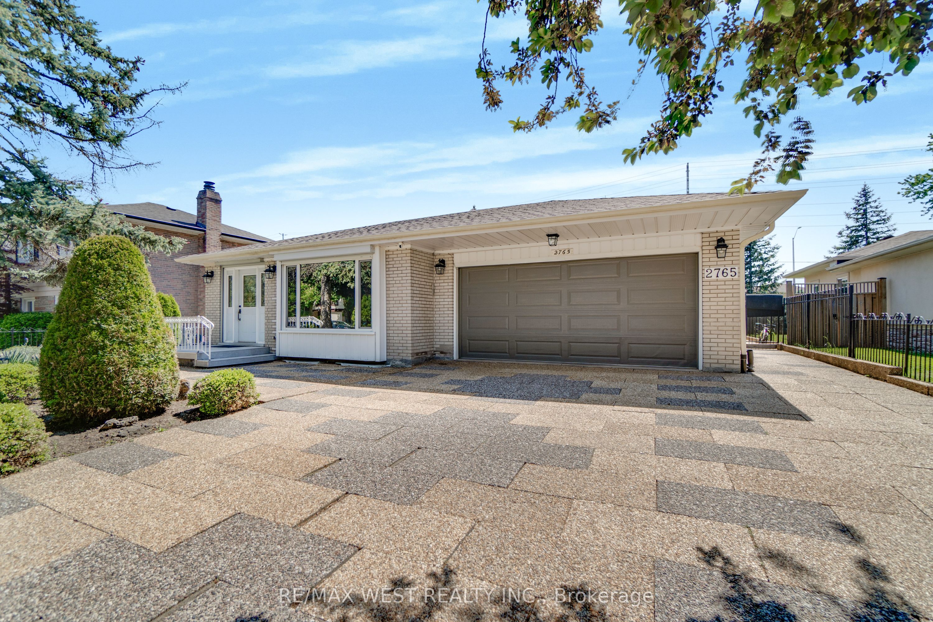2765 Bushland Crescent, Mississauga, ON, L5J 1X8