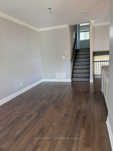 Additional image 2 of 2951 Salerno Crescent, Mississauga, ON, L5N 1T3