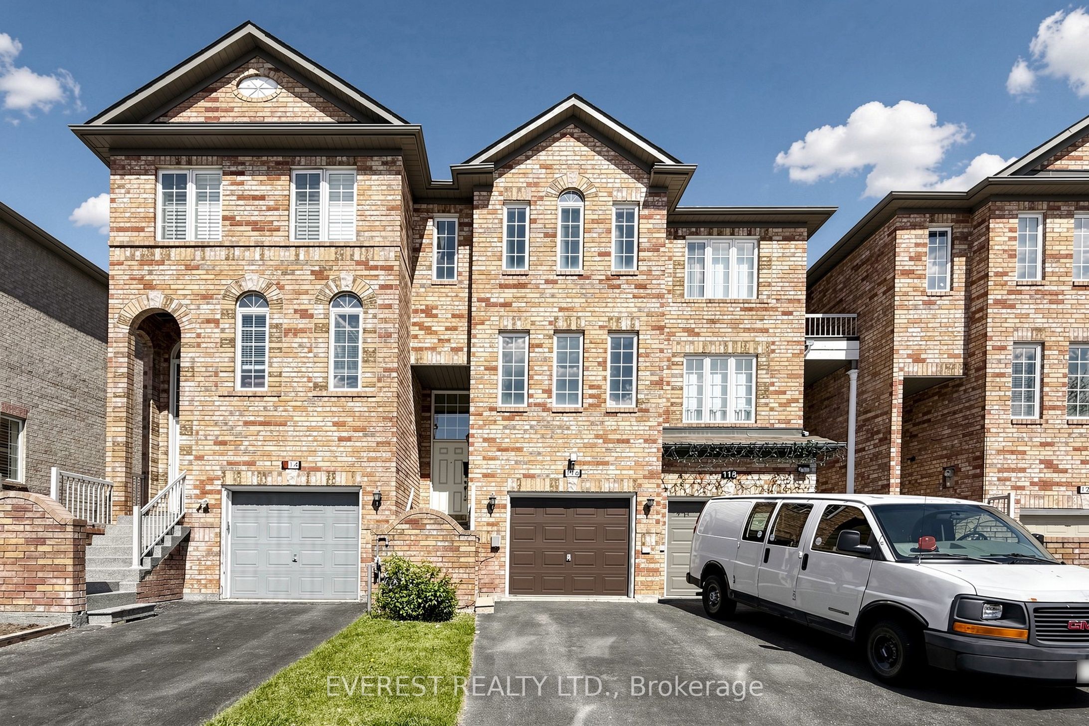 116 Conn Smythe Drive, Toronto, ON, M1J 3P5