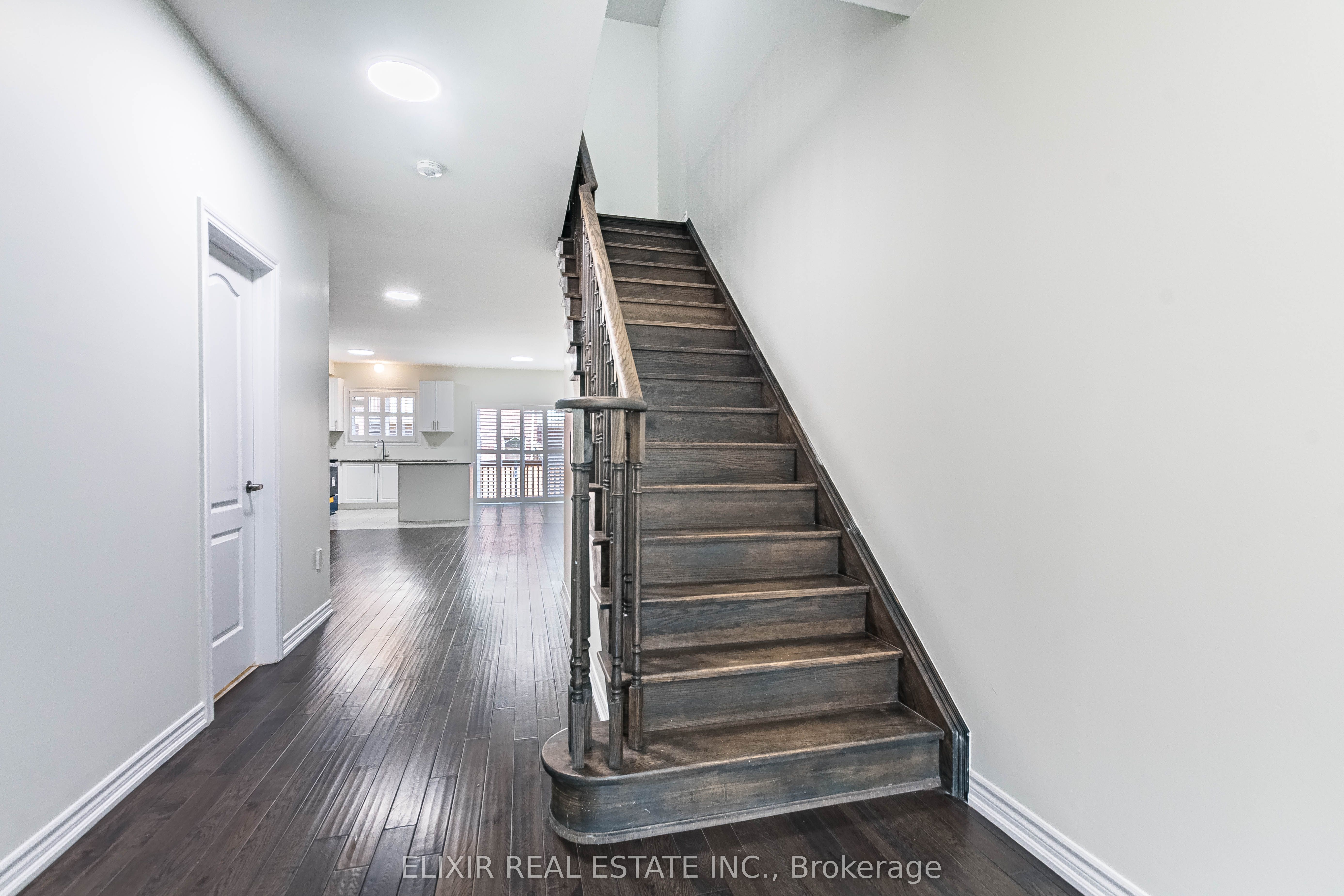 32 Yately Street, Brampton, ON, L7A 0G4 photo 5