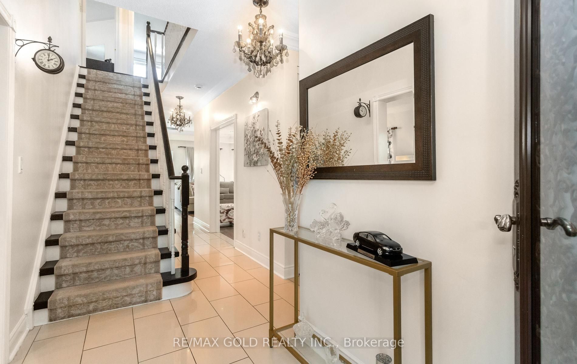 Additional image 5 of 702 Twain Avenue, Mississauga, ON, L5W 1K7