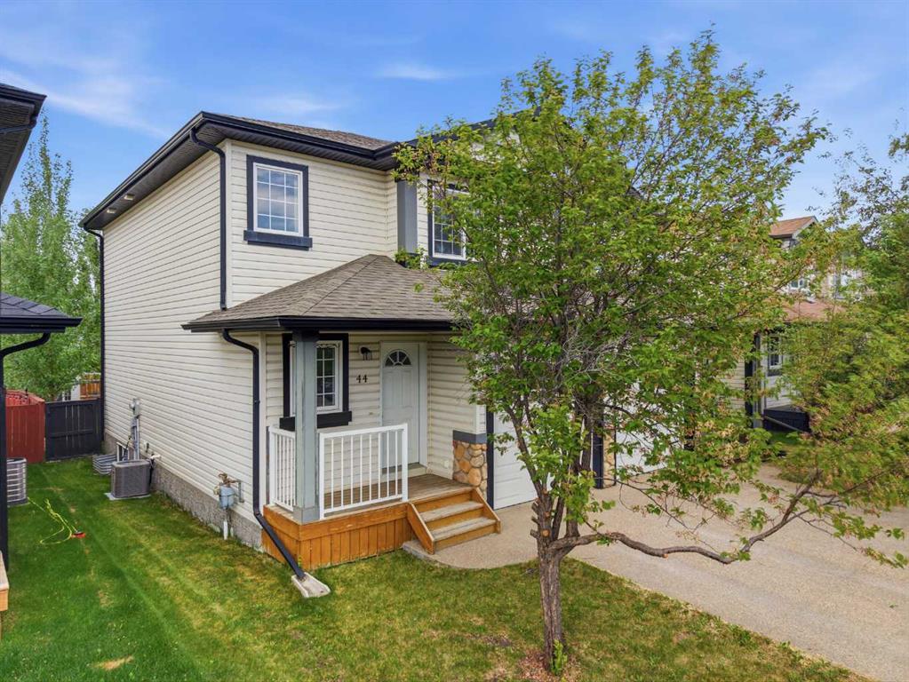 44 Arthur Close, Red Deer, AB, T4R 3M5 photo 4