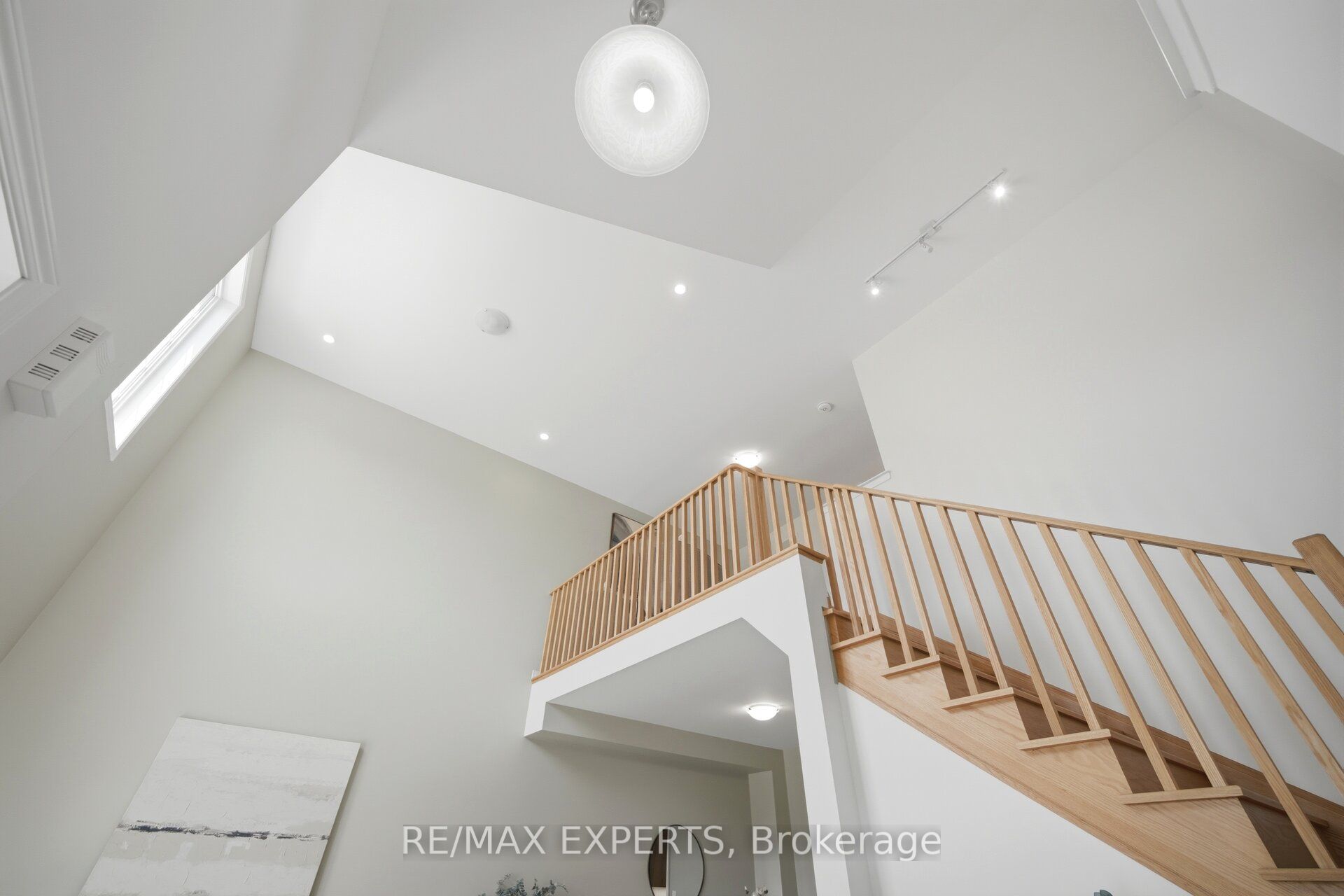Additional image 5 of 21 Hornchurch Street, Whitby, ON, L1P 0J3