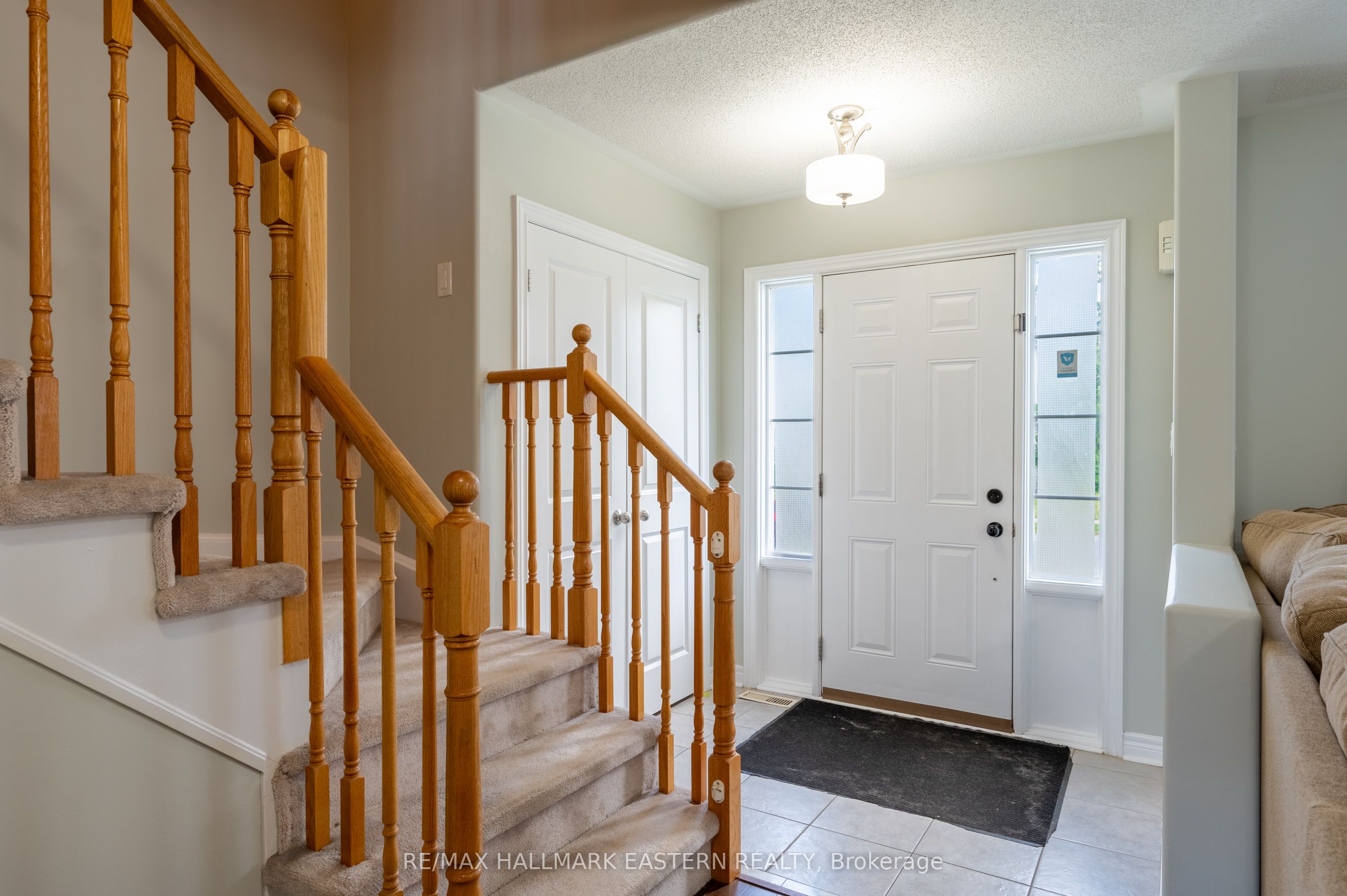 247 Bowen Drive, Peterborough, ON, K9H 0B8 photo 5