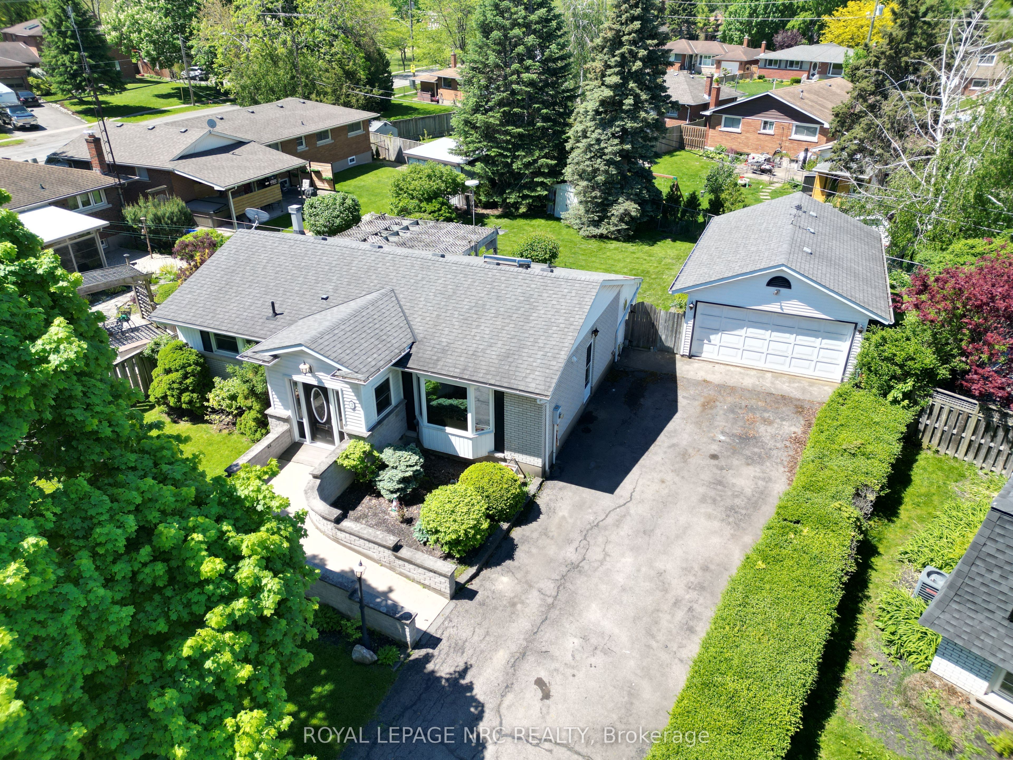 3 Monique Crescent, St. Catharines, ON, L2M 1S8 photo 2