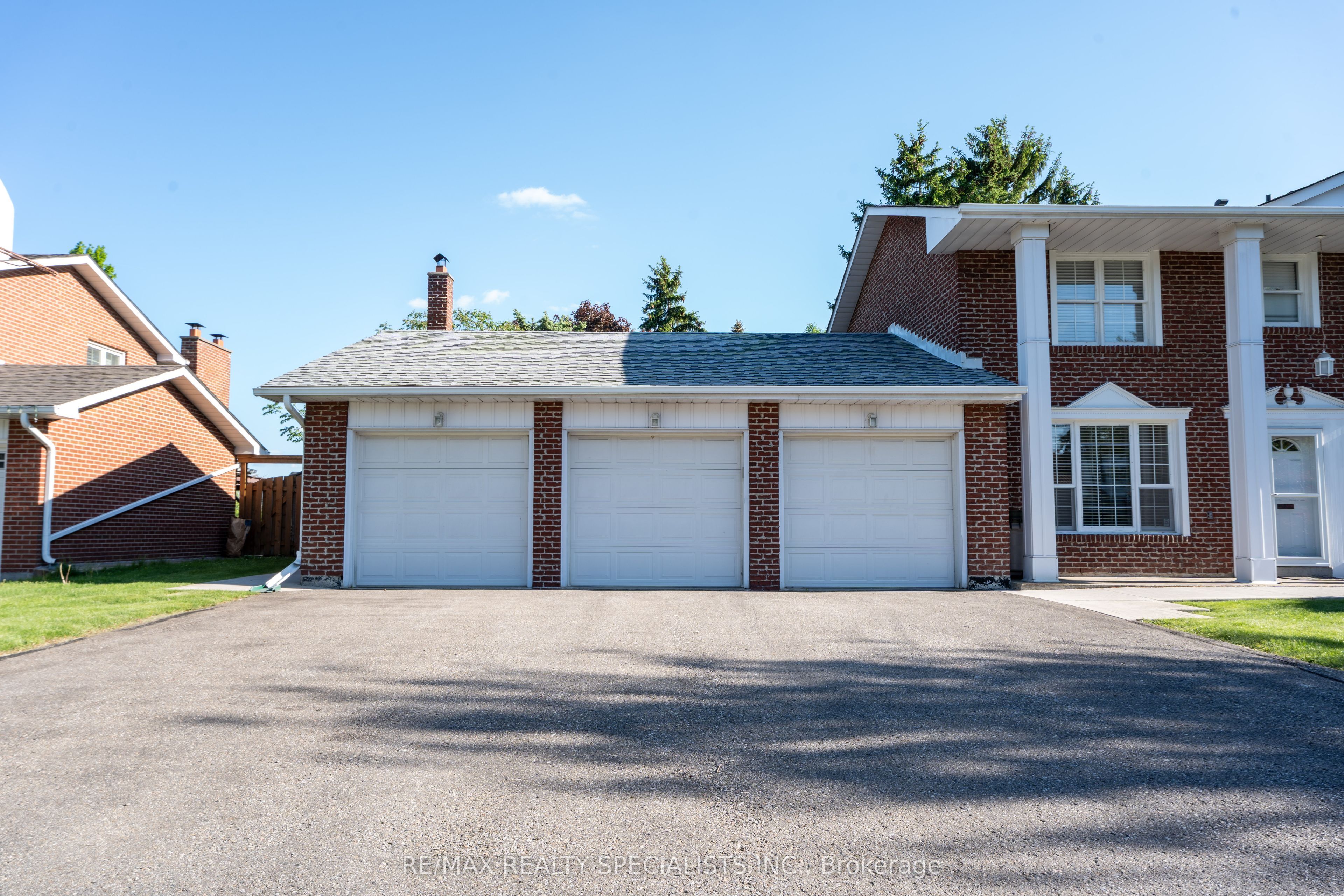 Additional image 4 of 8 River View Drive, Brampton, ON, L6W 2E5