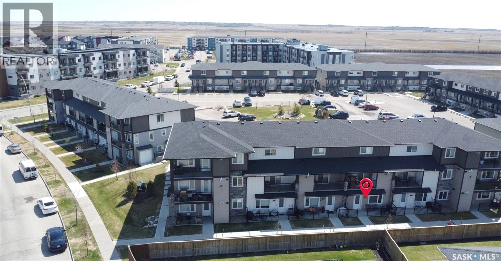 503-110 Akhtar Bend, Saskatoon, SK, S7W0X5 photo 2