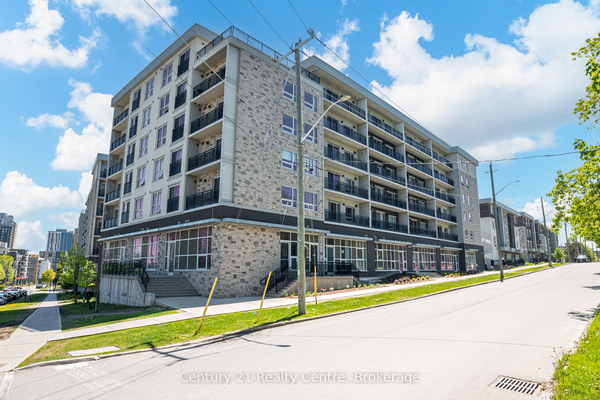 Additional image 2 of F 103-275 Larch Street, Waterloo, ON, N2L 3R2