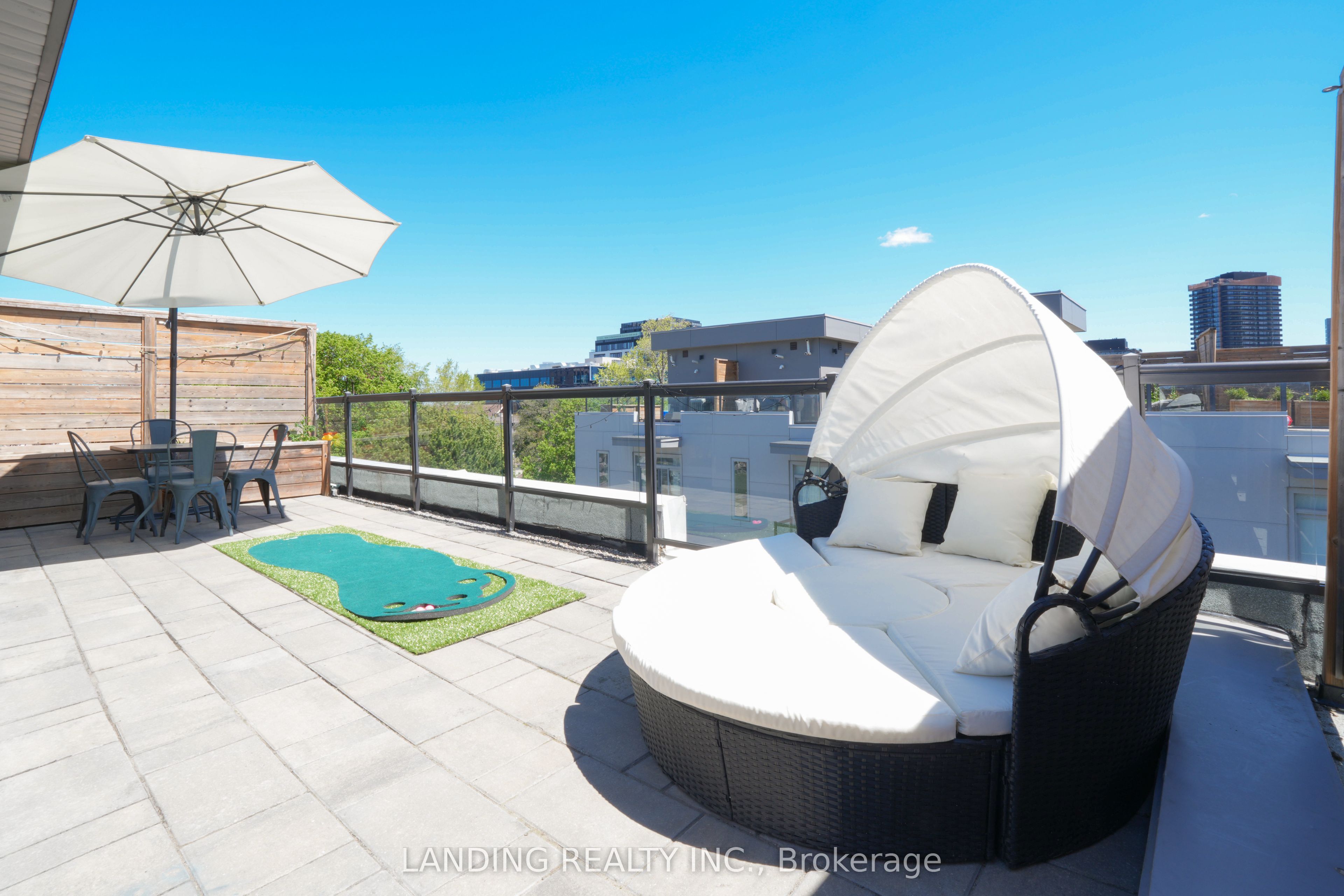 7-17 Greenbriar Road, Toronto, ON, M2K 0G7 photo 3