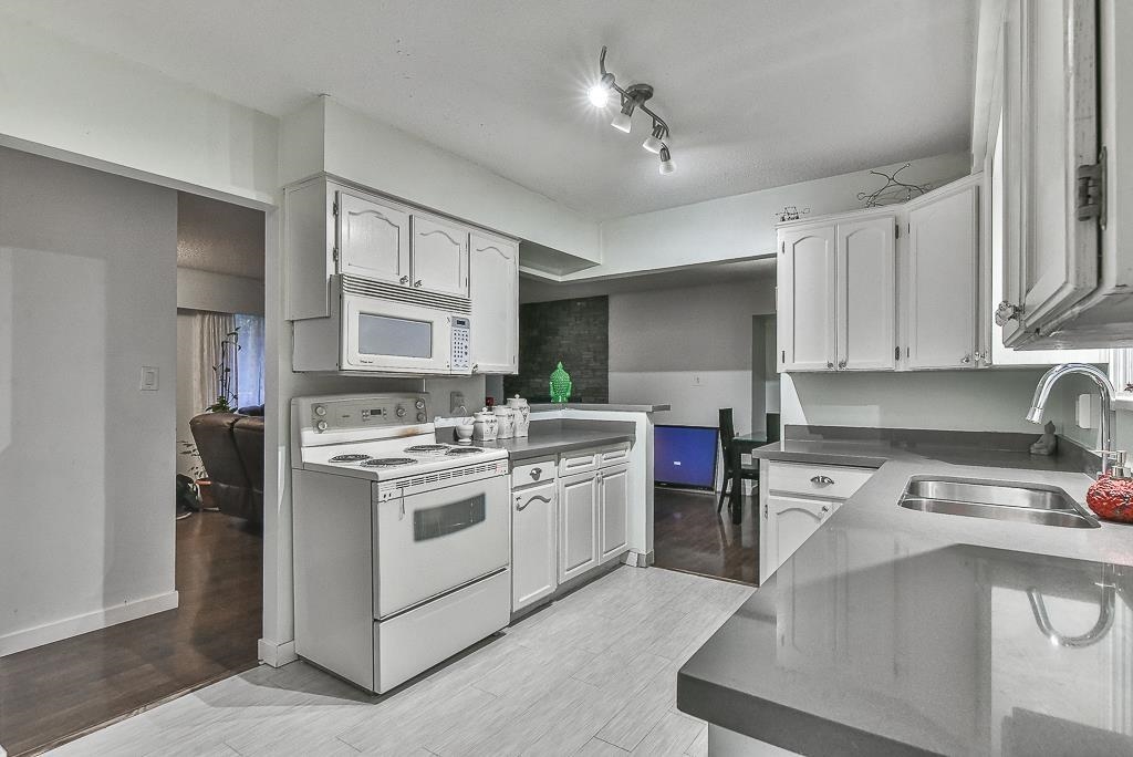 23740 Fraser Highway, Langley, BC, V2Z 2K8 photo 4