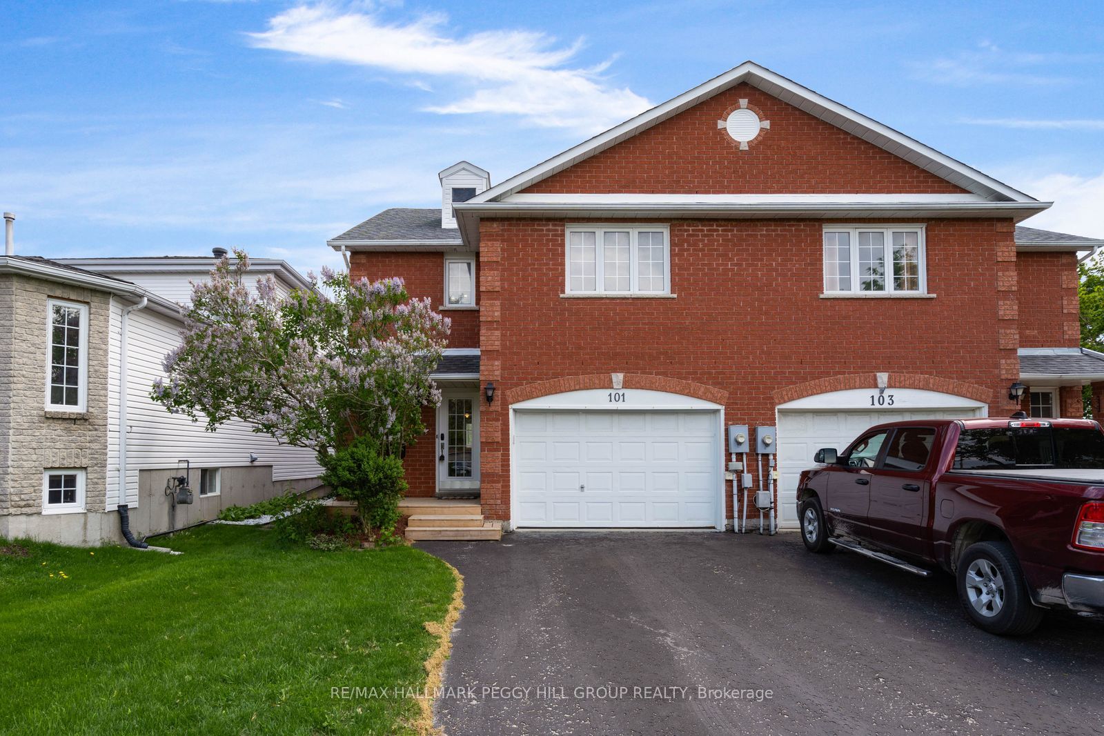 101 Downing Crescent, Barrie, ON, L4N 8V5