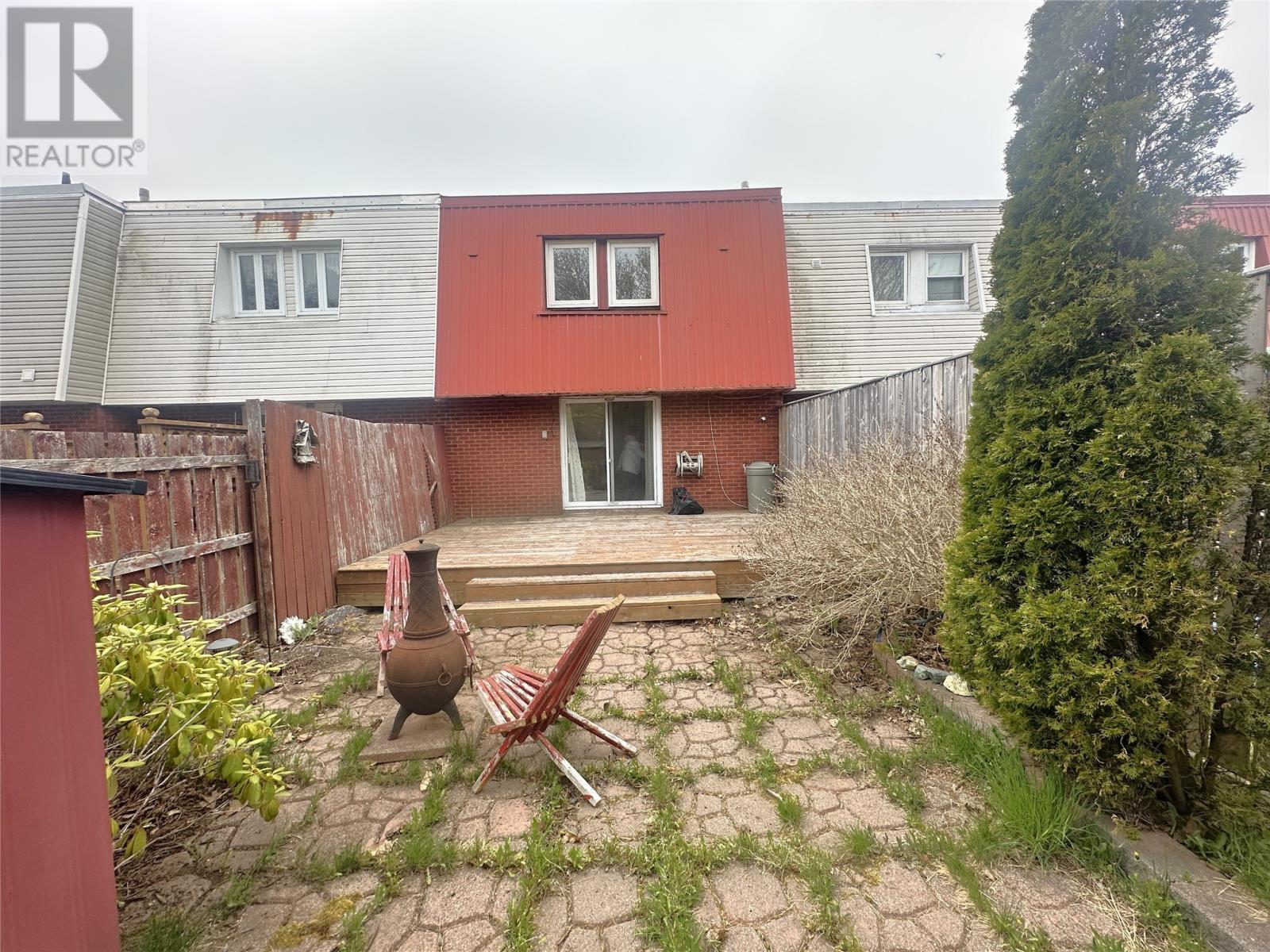 52 Newfoundland Drive, St John's, NL, A1A3E8 photo 2