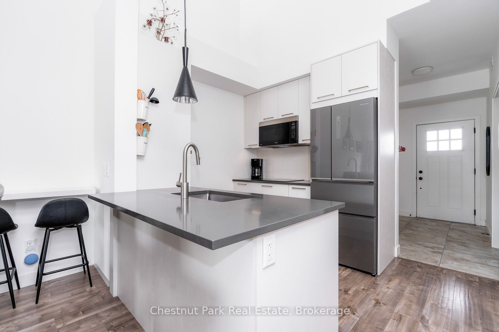 305-10 Beausoleil Lane, Blue Mountains, ON, L9Y 2X5 photo 5