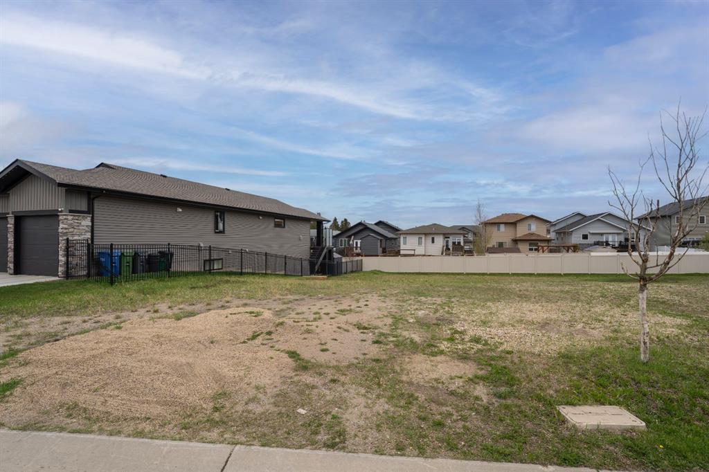 6 Tyrrell Place, Red Deer, AB, T4P 0T8
