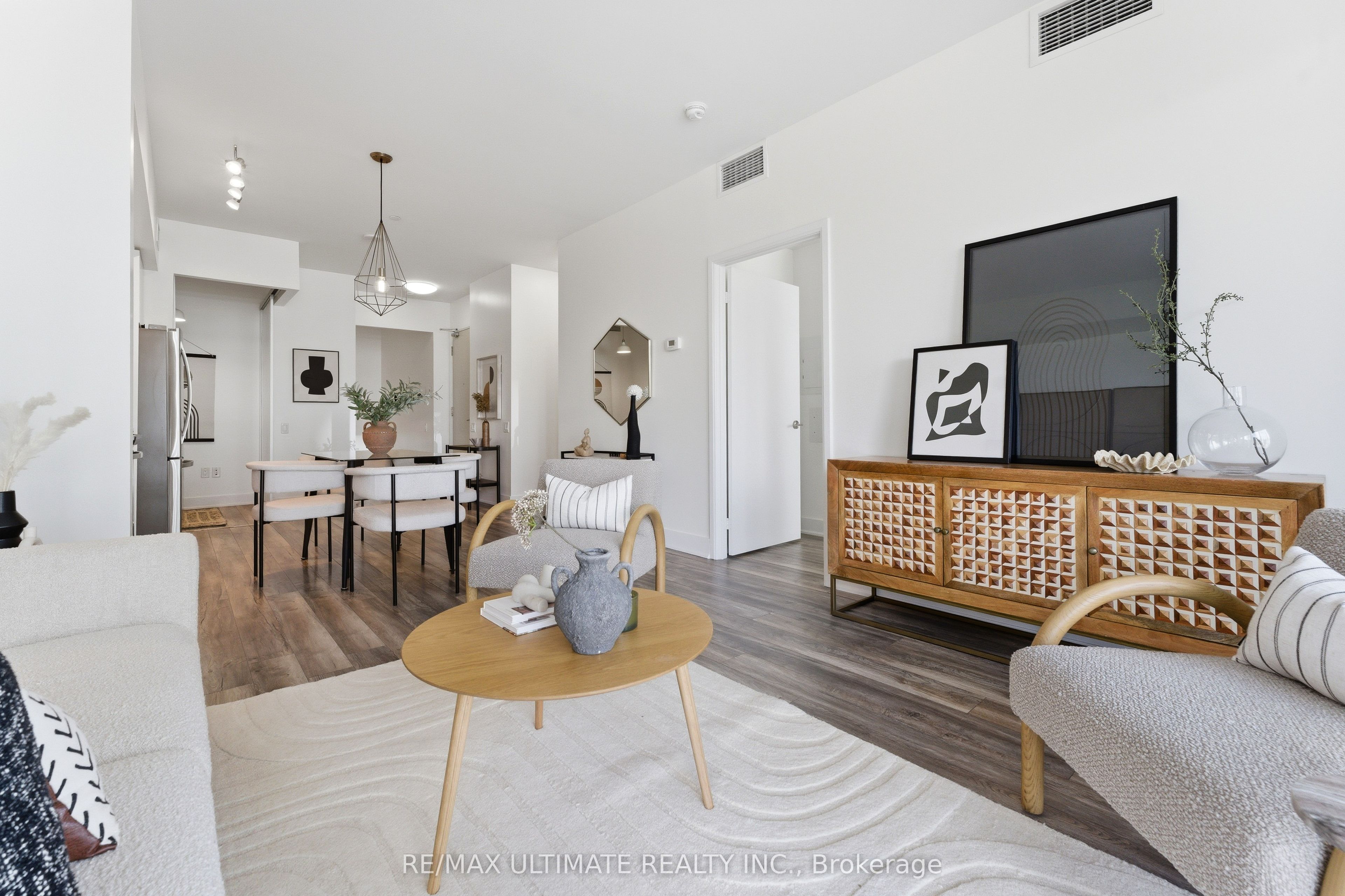Additional image 4 of 618-30 Roehampton Avenue, Toronto, ON, M4P 0B9