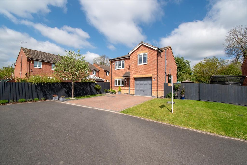 Additional image 24 of 4 bed detached house for saleDeanery Close, Ripley DE5