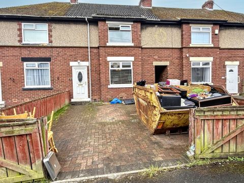 Green Crescent, Dudley, Cramlington NE23