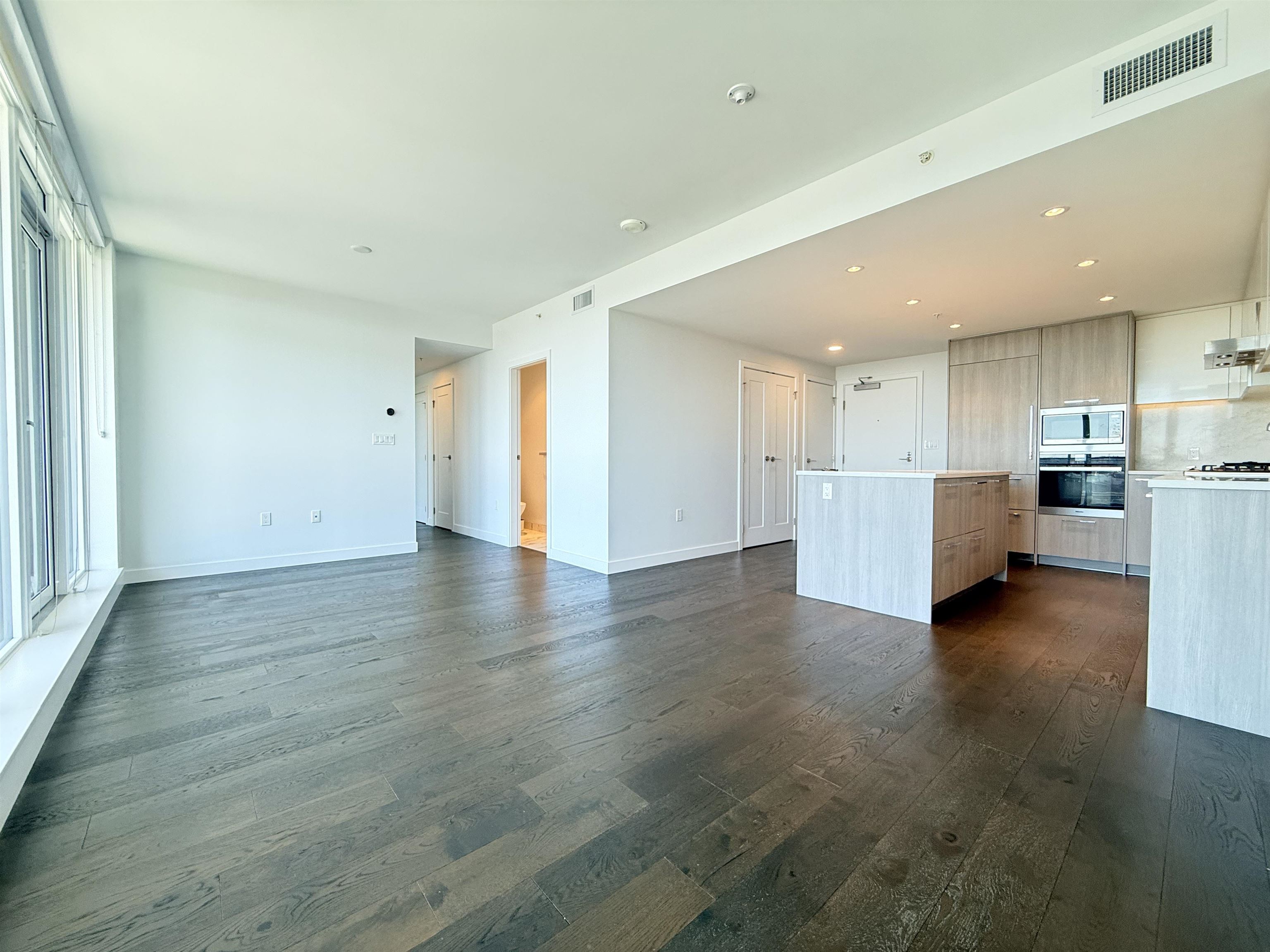 Additional image 3 of 1202-8155 Capstan Way, Vancouver, BC, V6X 0V3