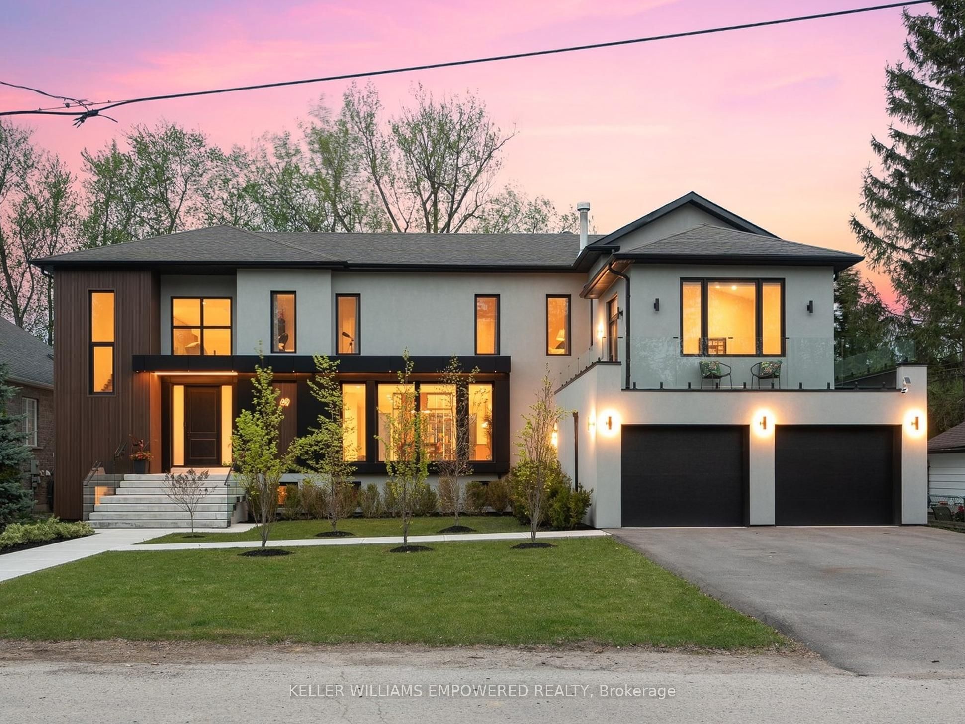49 Fergus Avenue, Richmond Hill, ON, L4E 3C2 photo 2