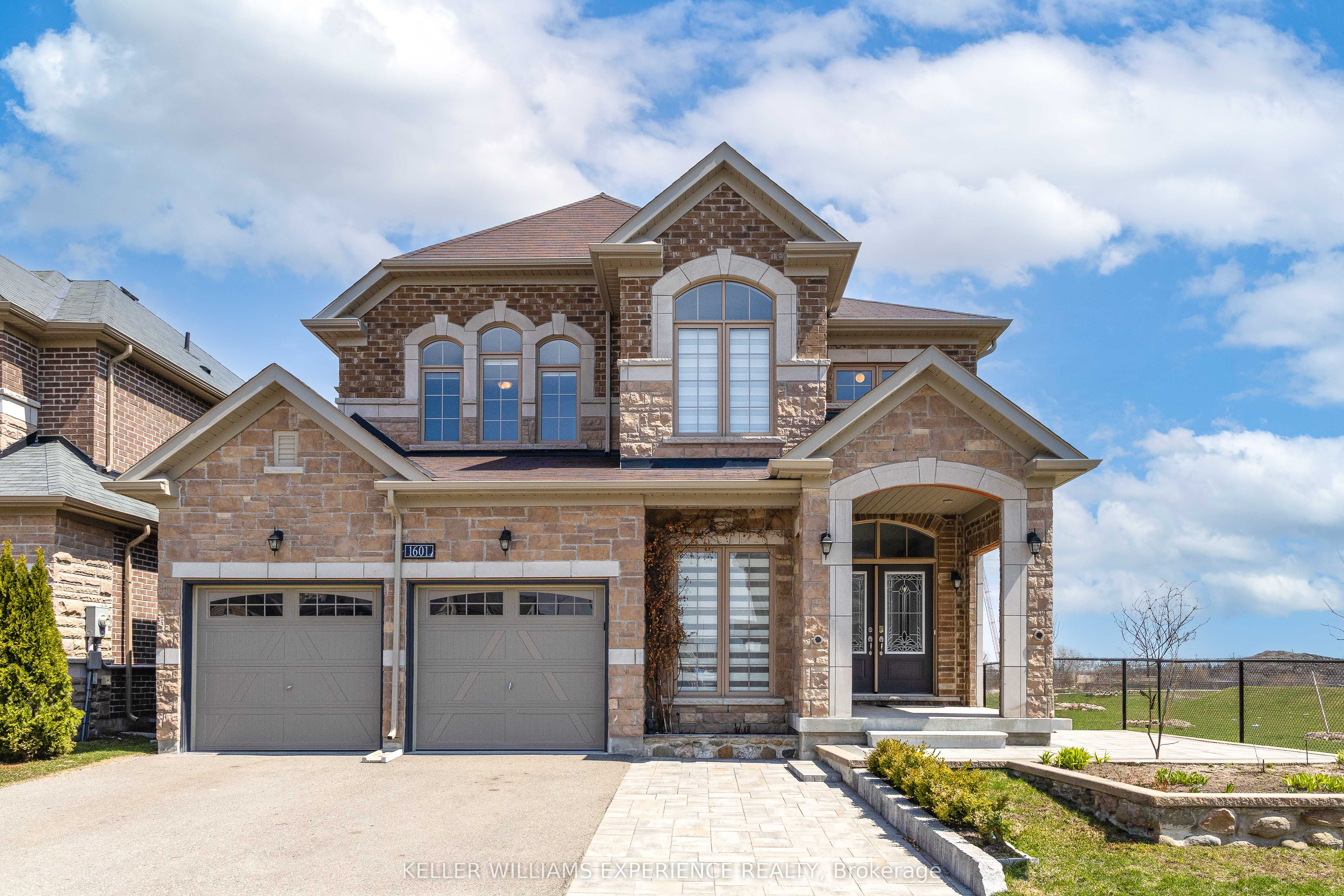 1601 Emberton Way, Innisfil, ON, L9S 0N4