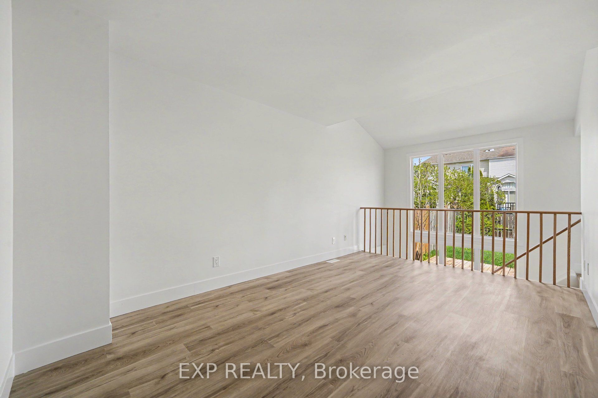 Additional image 6 of 2043 Sunland Drive, Ottawa, ON, K4A 3K8