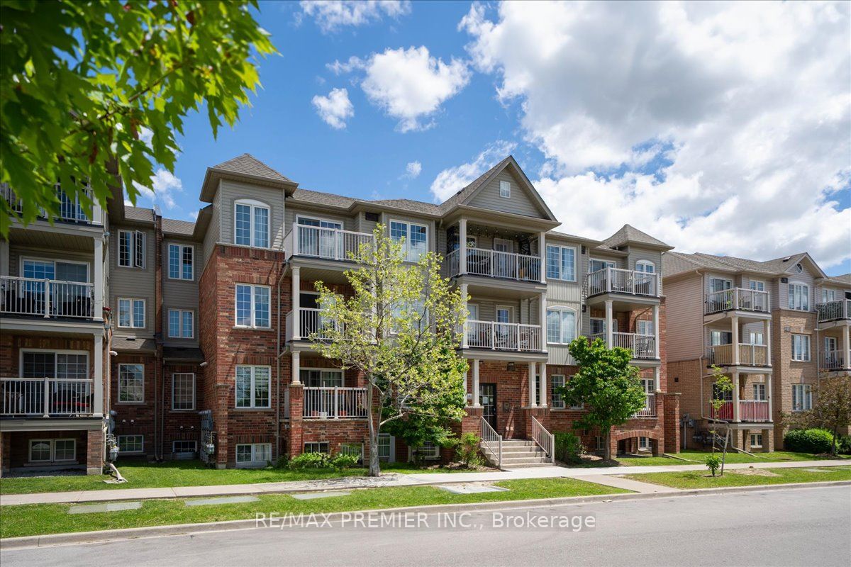 8-141 Isaac Devins Boulevard, Toronto, ON, M9M 0C4 photo 4