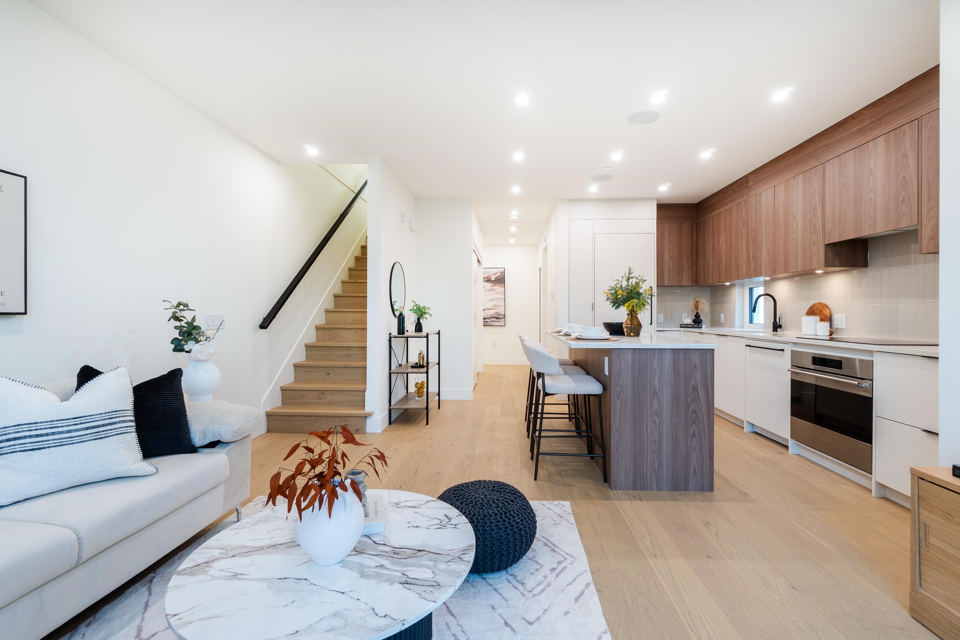 Additional image 4 of 103-1550 3rd Avenue E, Vancouver, BC, V5N 1G9