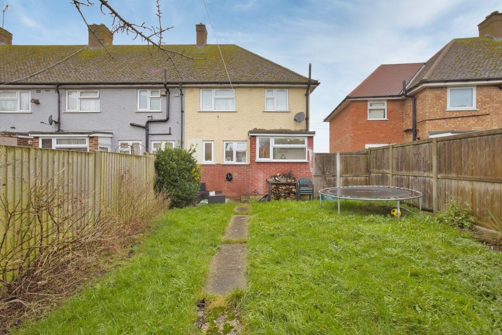 Additional image 3 of 3 bed semi-detached house for salePrestedge Avenue, Ramsgate, Kent CT11