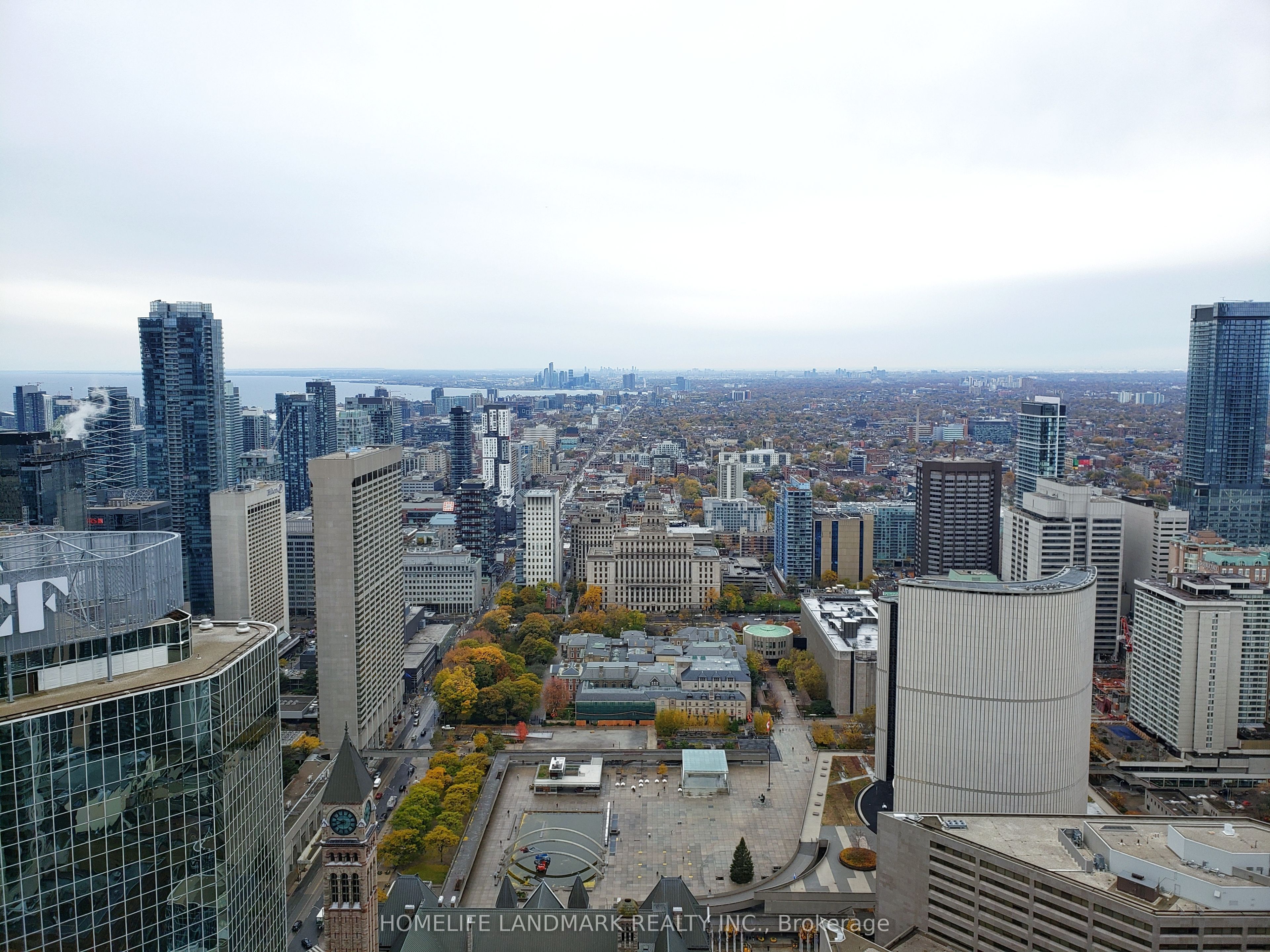 Additional image 3 of 5312-197 Yonge Street, Toronto, ON, M5B 1M4