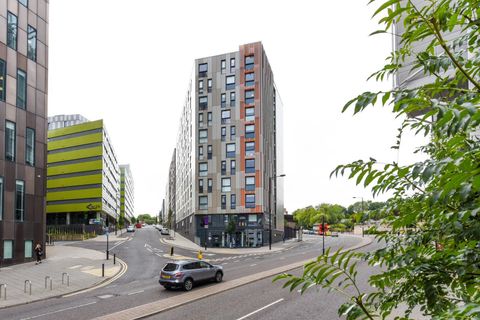 Pitt Street, Newcastle Upon Tyne NE4, Studio to rent