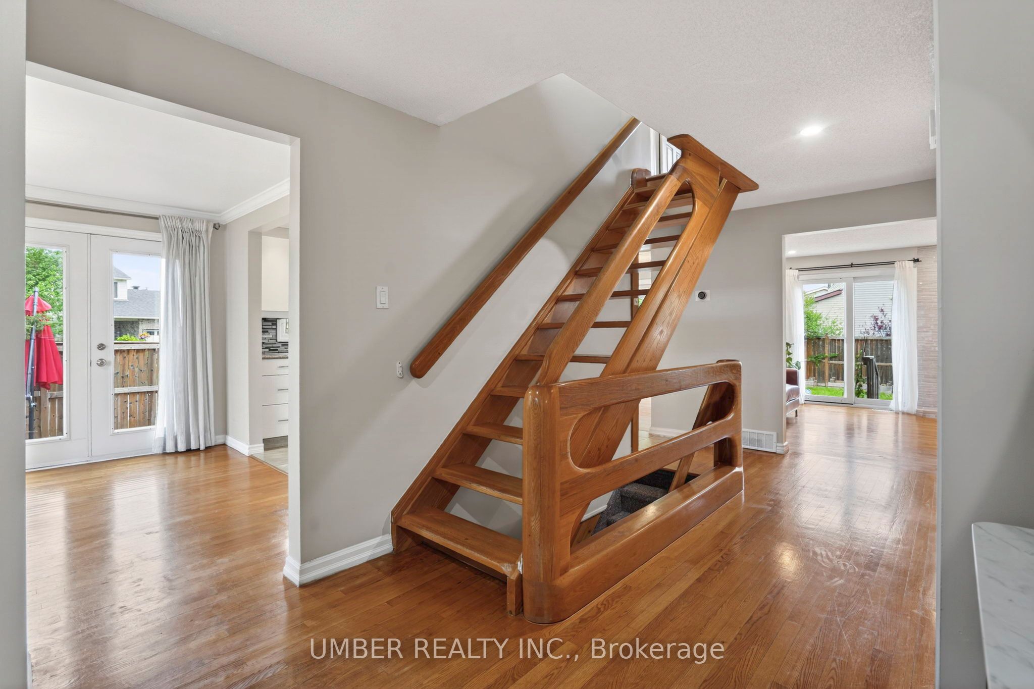 Additional image 5 of 258 Anglehart Avenue, Ottawa, ON, K1E 2V9